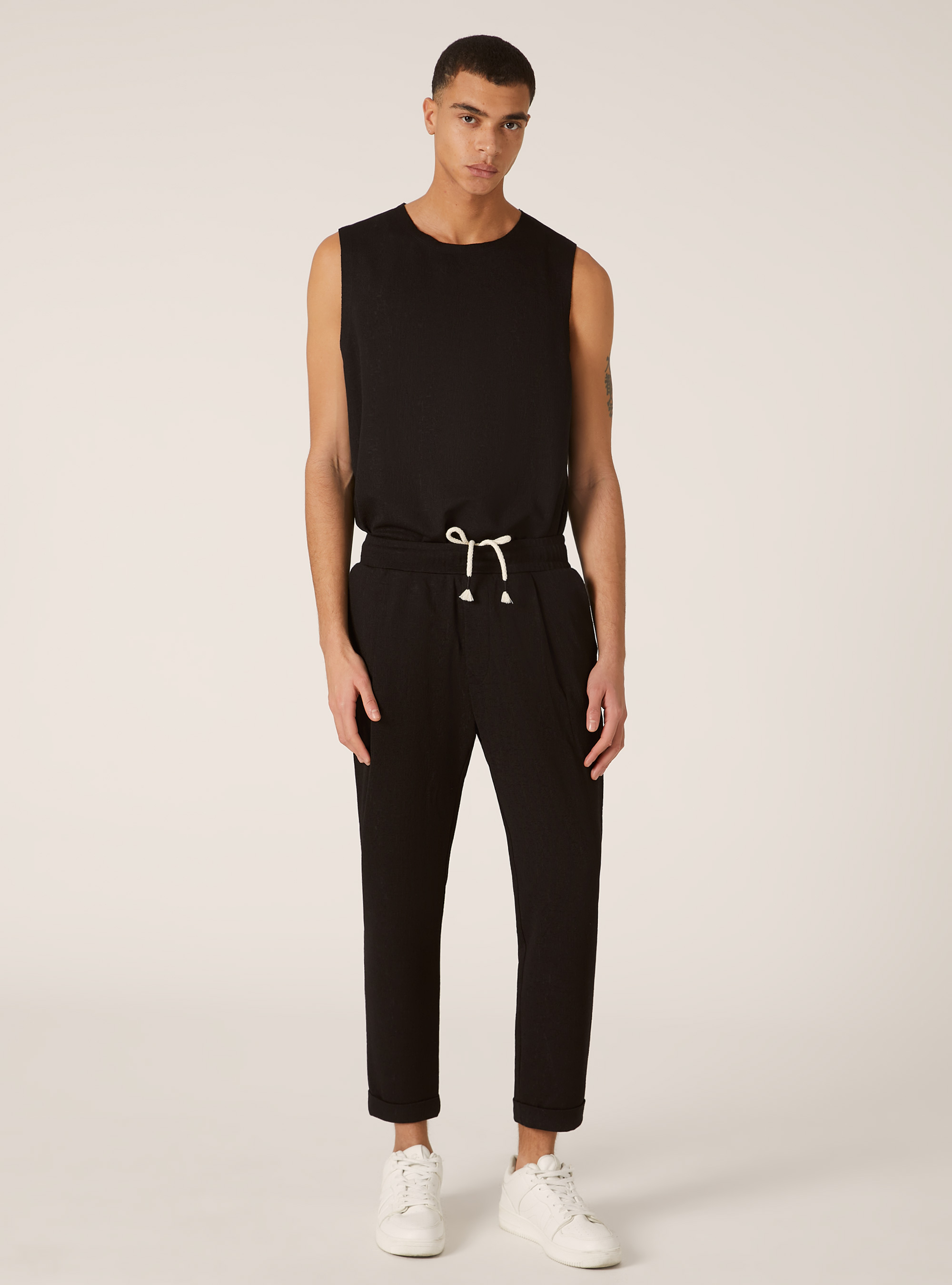 Textured and drawstring pants, BK1 BLACK