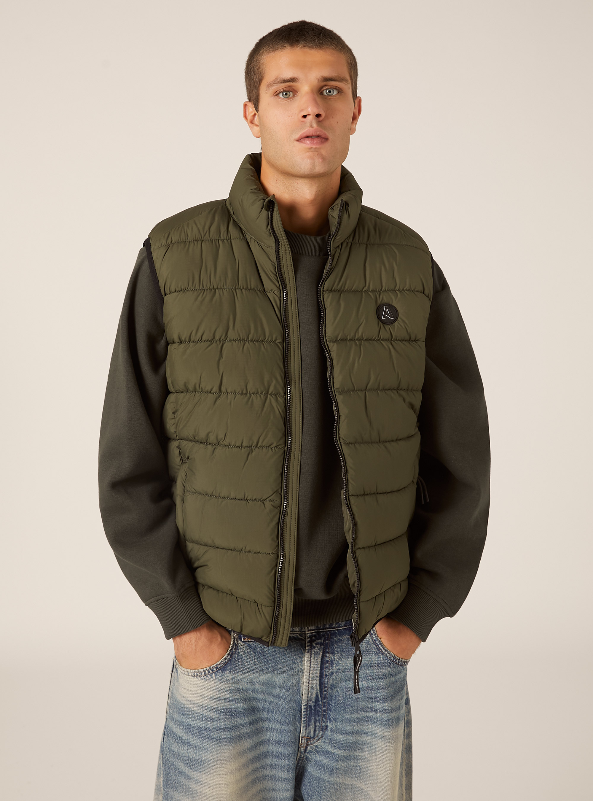 Padded sleeveless jacket, KY2 KAKY MEDIUM