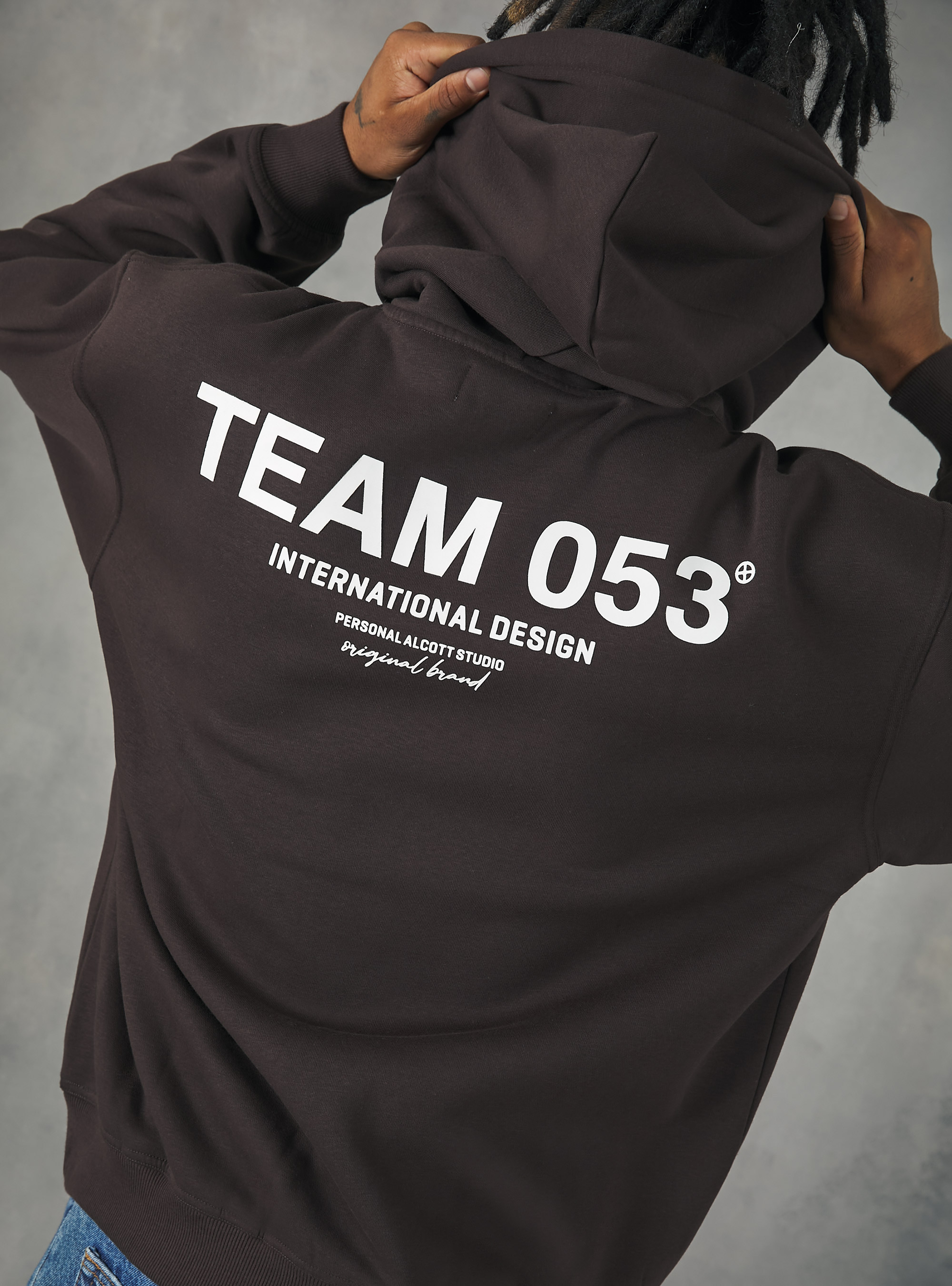 Sudadera con estampado Team 053, BR1 BROWN DARK