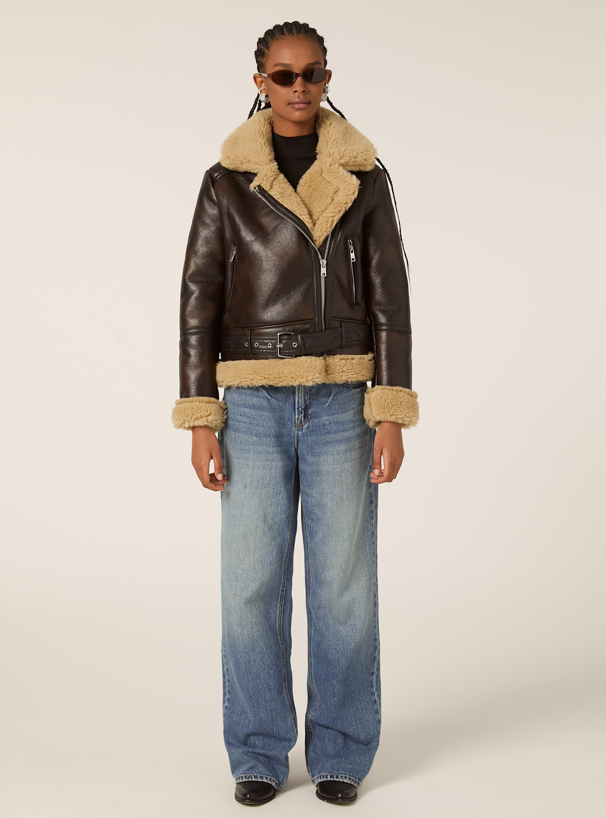 Giubbotto montone effetto camoscio, BR1 BROWN DARK