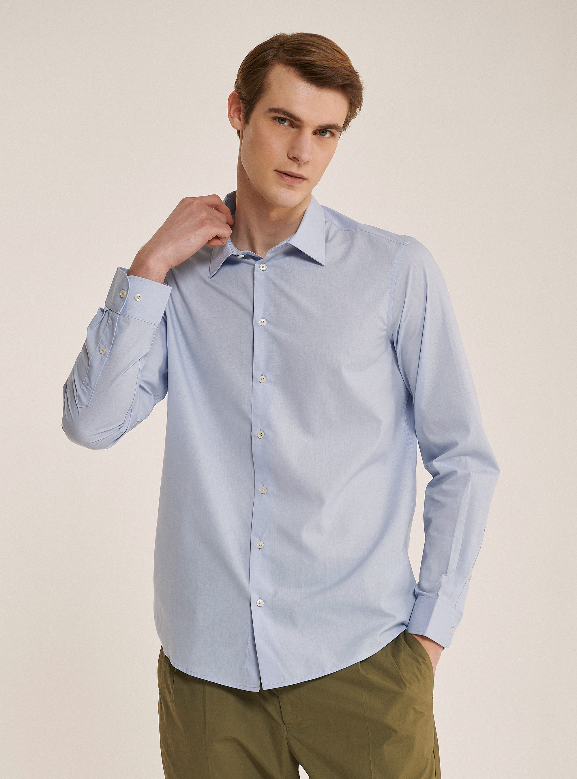 Camisa básica mangas largas en colore liso, AZUL