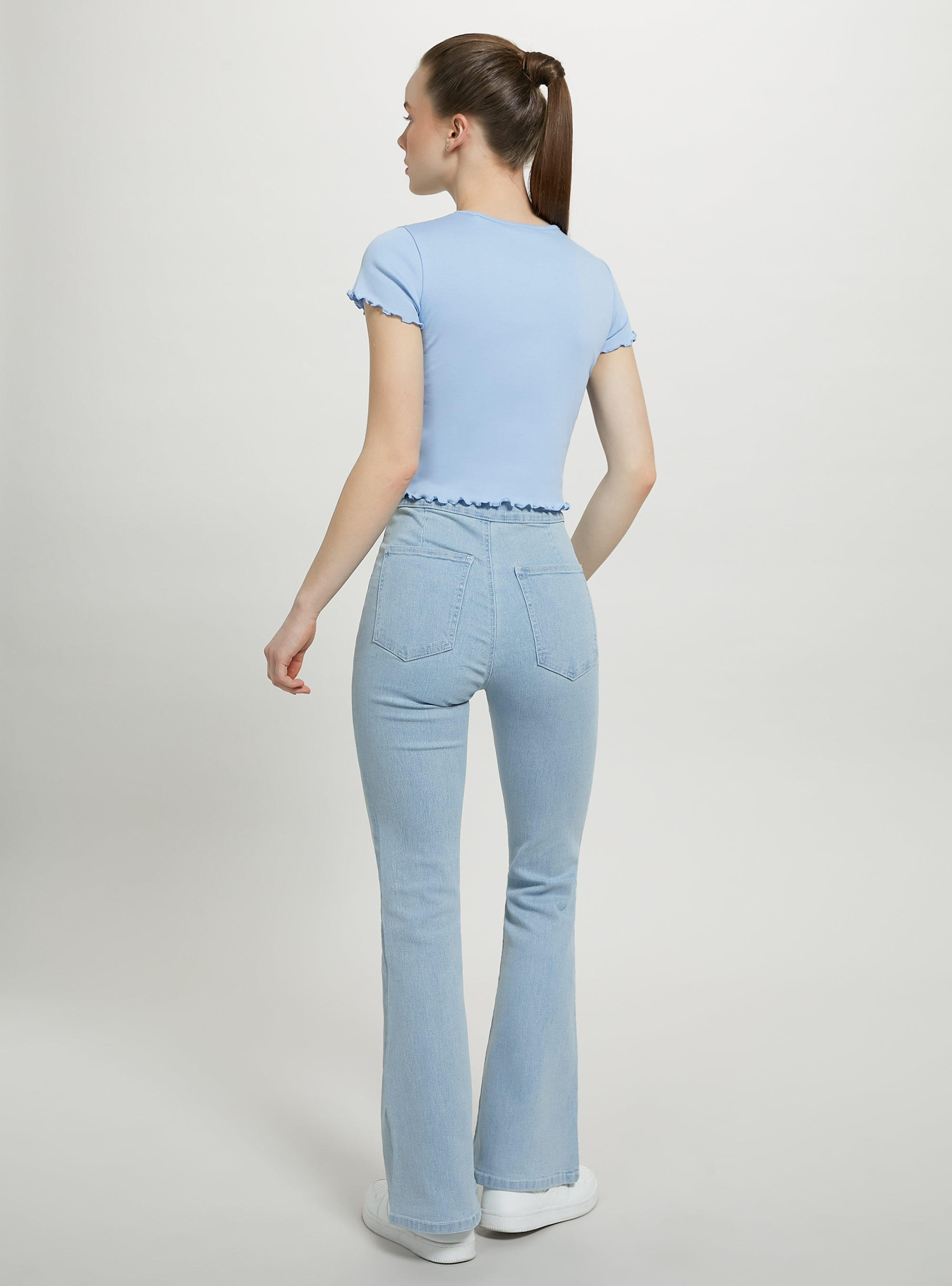 Cotton T-shirt with embroidery, C2285 AZZURRO