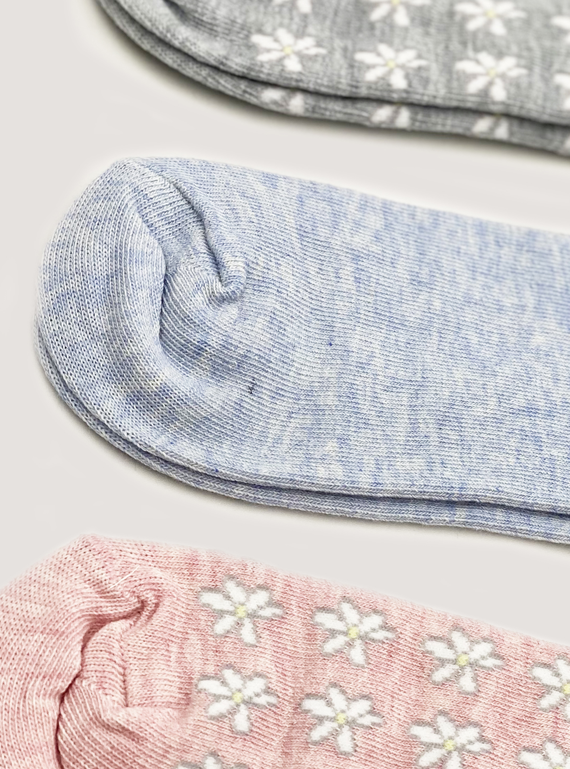 Set of 3 pairs of socks with flowers, MULTICOLOR