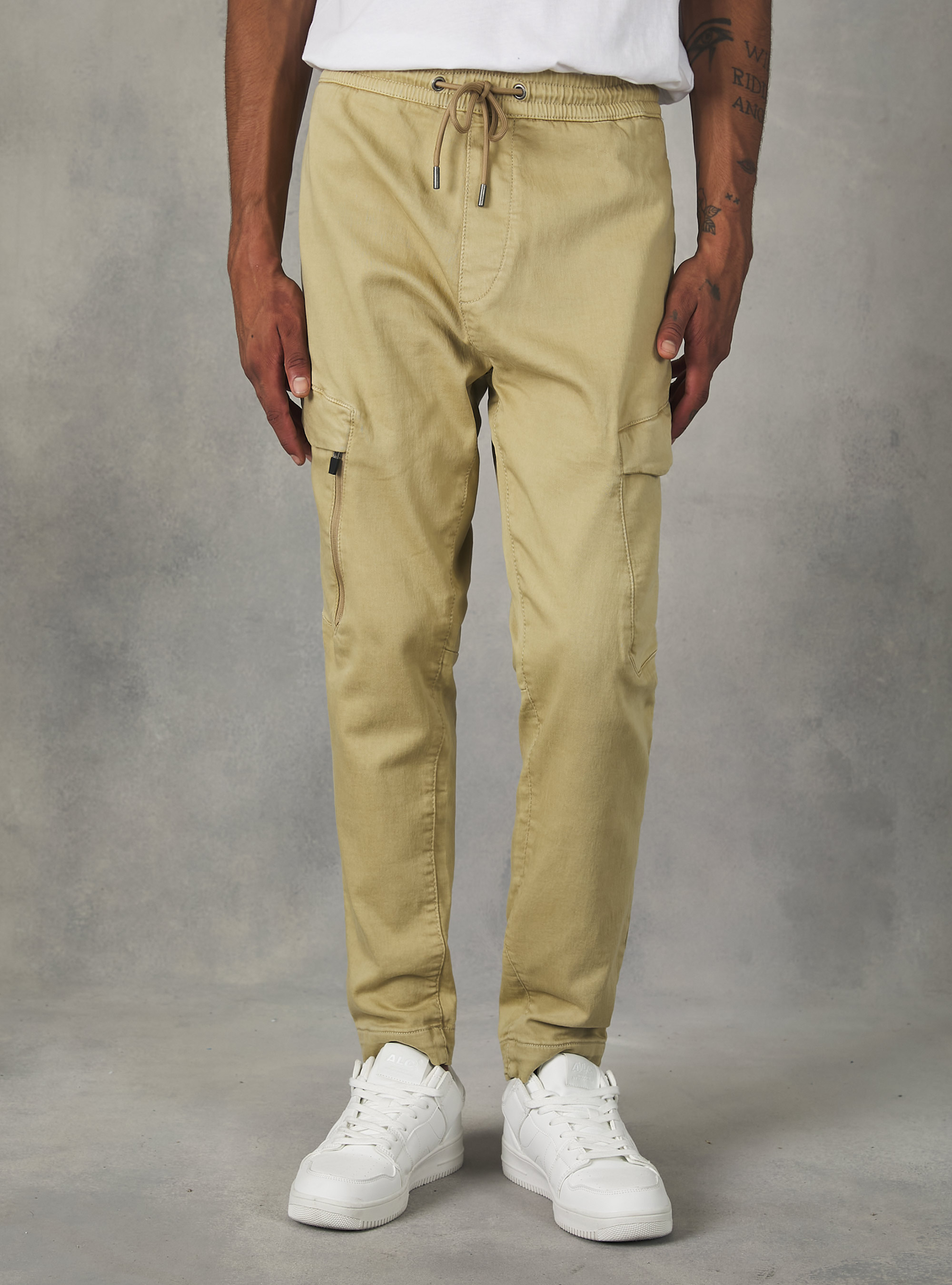 Jogger trousers with large pockets, TB3 TOBACCO LIGHT
