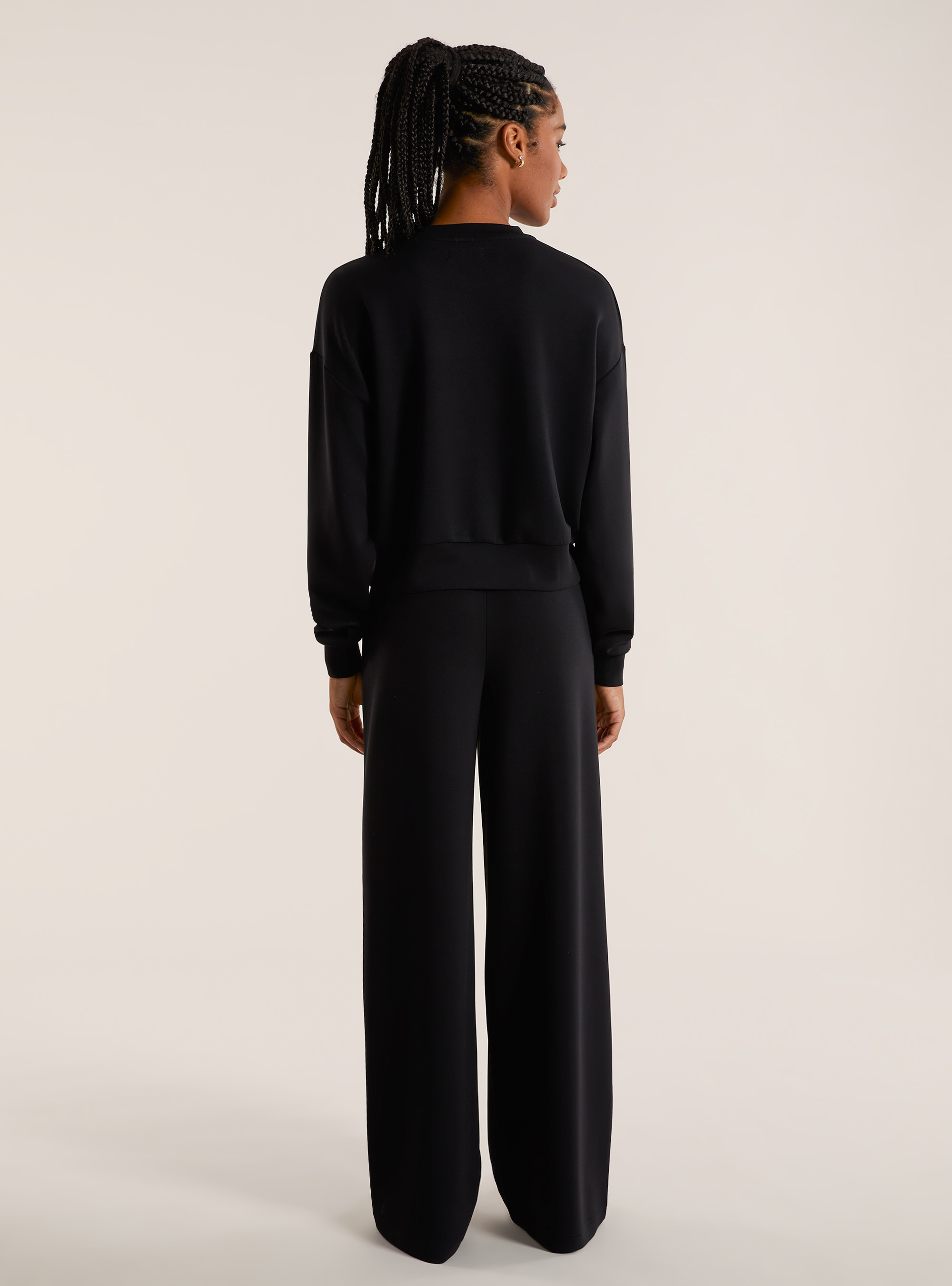 Sweat court en scuba doux, BK1 BLACK