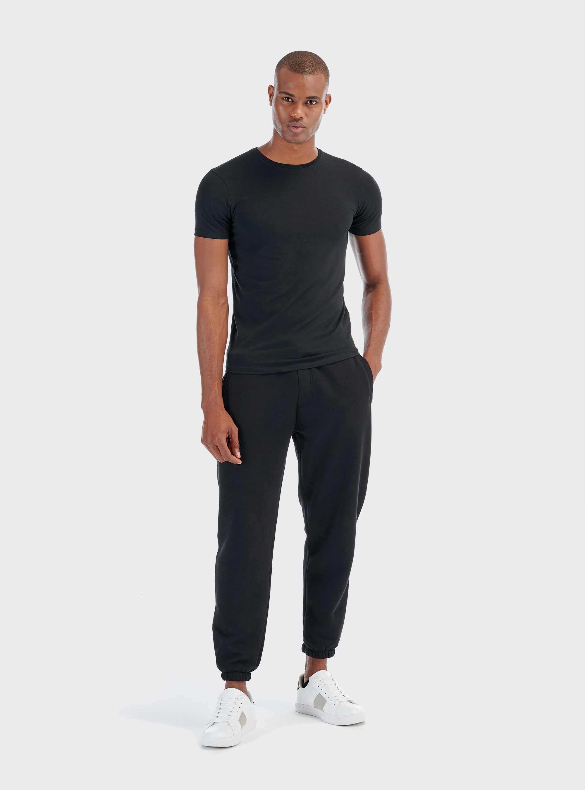 Basic fleece jogger, BLACK