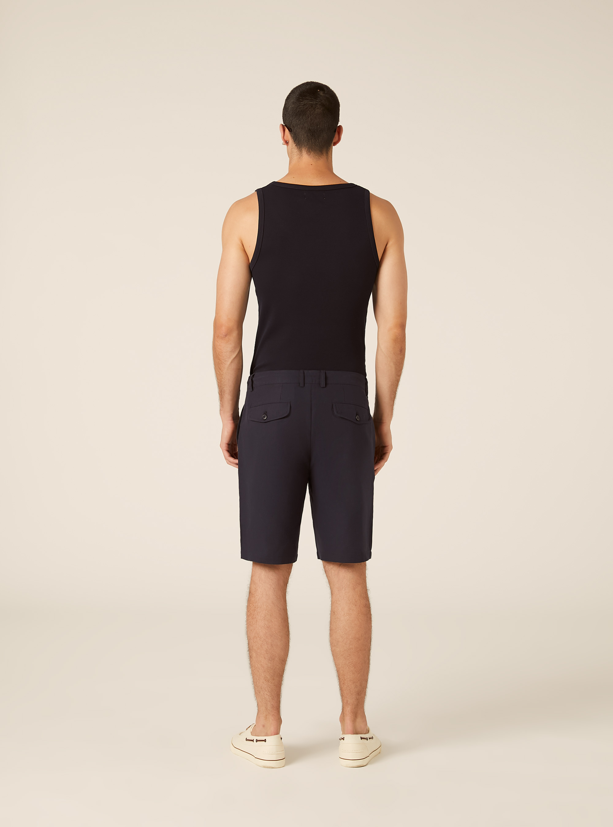 Bermuda basico una pince in misto lino, NA1 NAVY DARK