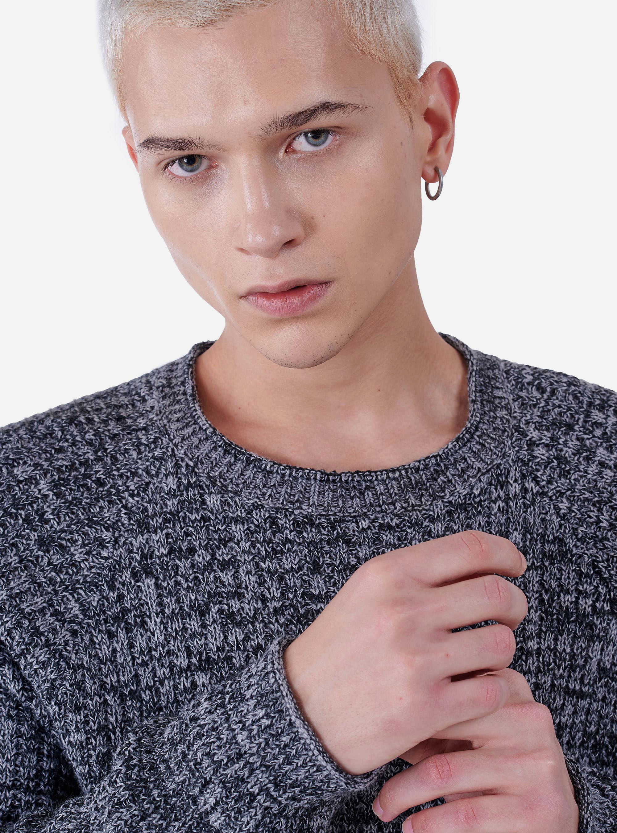 PULLOVER ROUND NECKRAGLAN, BLACK