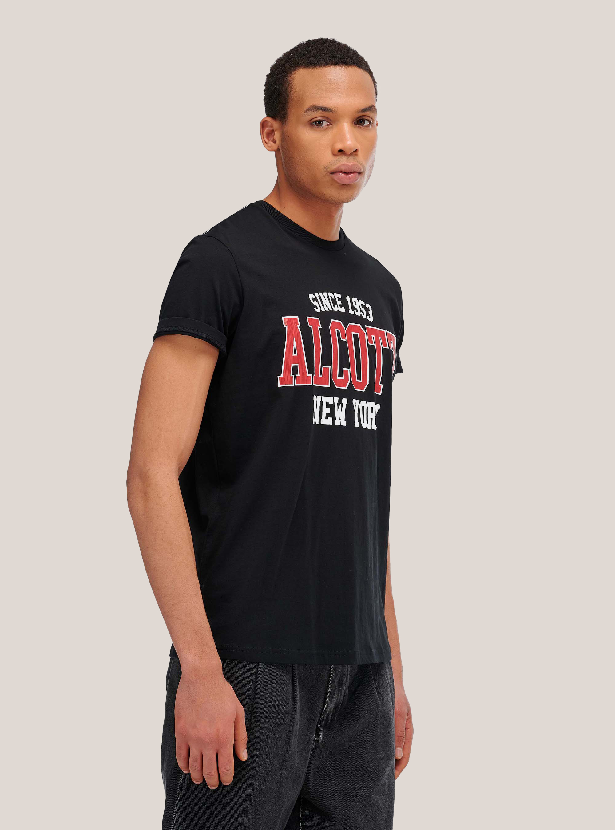T-shirt with Alcott logo, BLACK