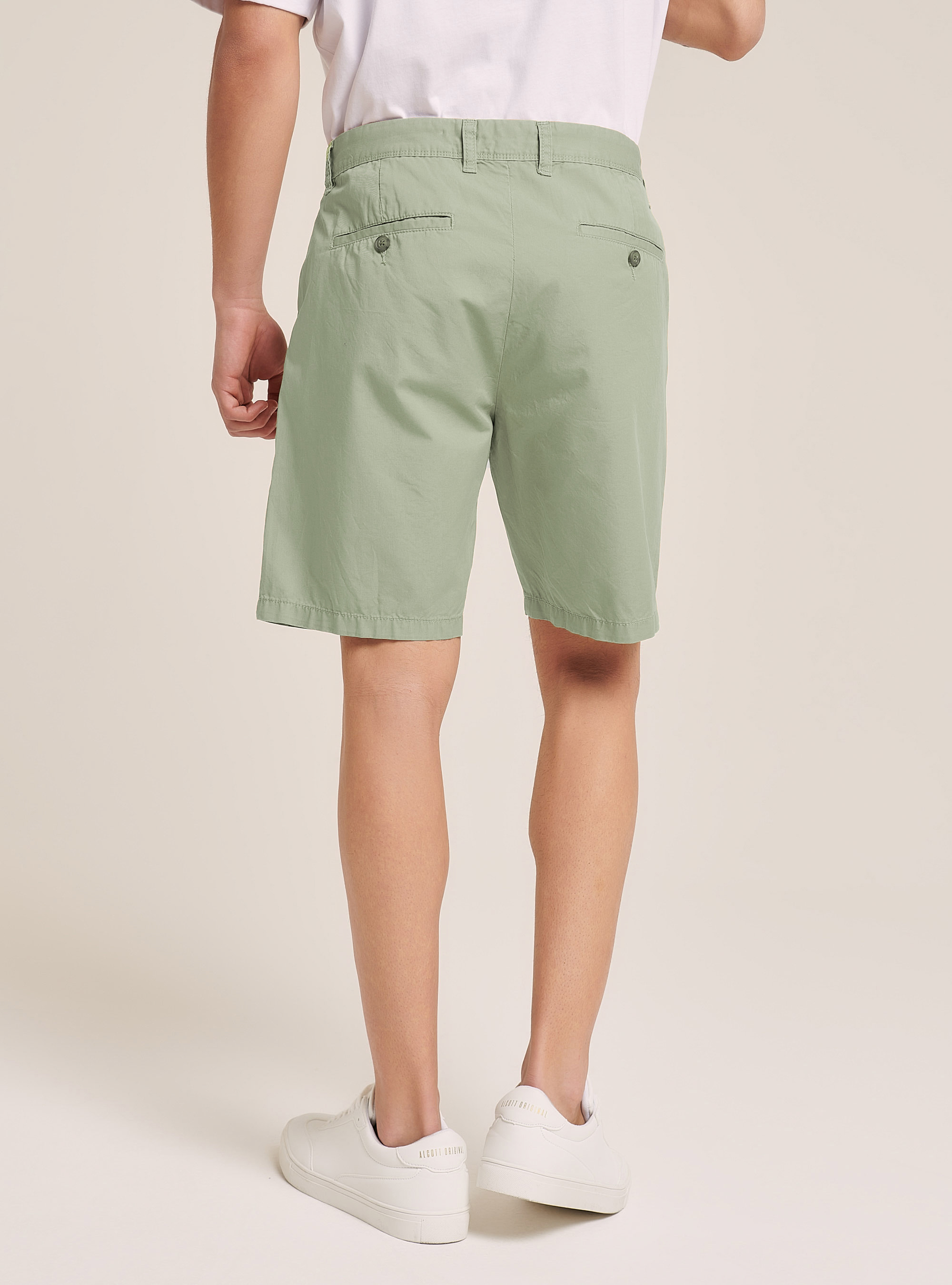 Bermuda in twill in tinta unita, VERDE CHIARO