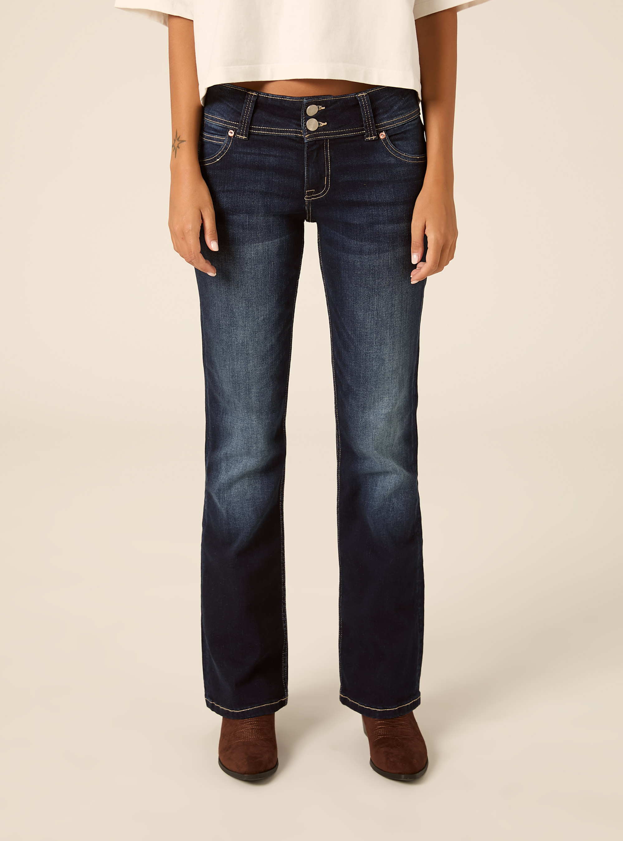 Jeans bootcut  vita bassa, D002 MEDIUM DARK BLUE