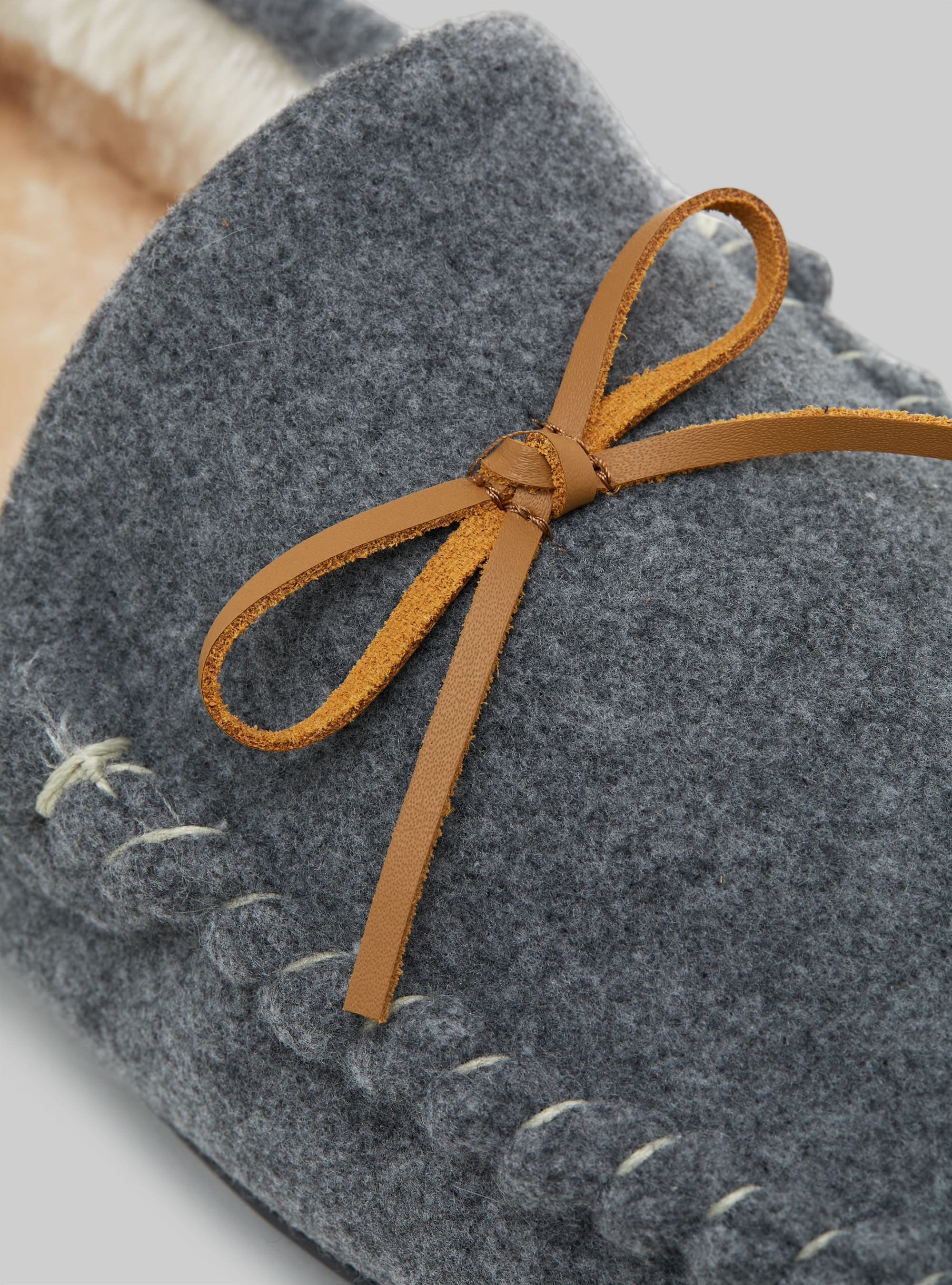 Solid-coloured moccasin slippers, GY2 GREY MEDIUM