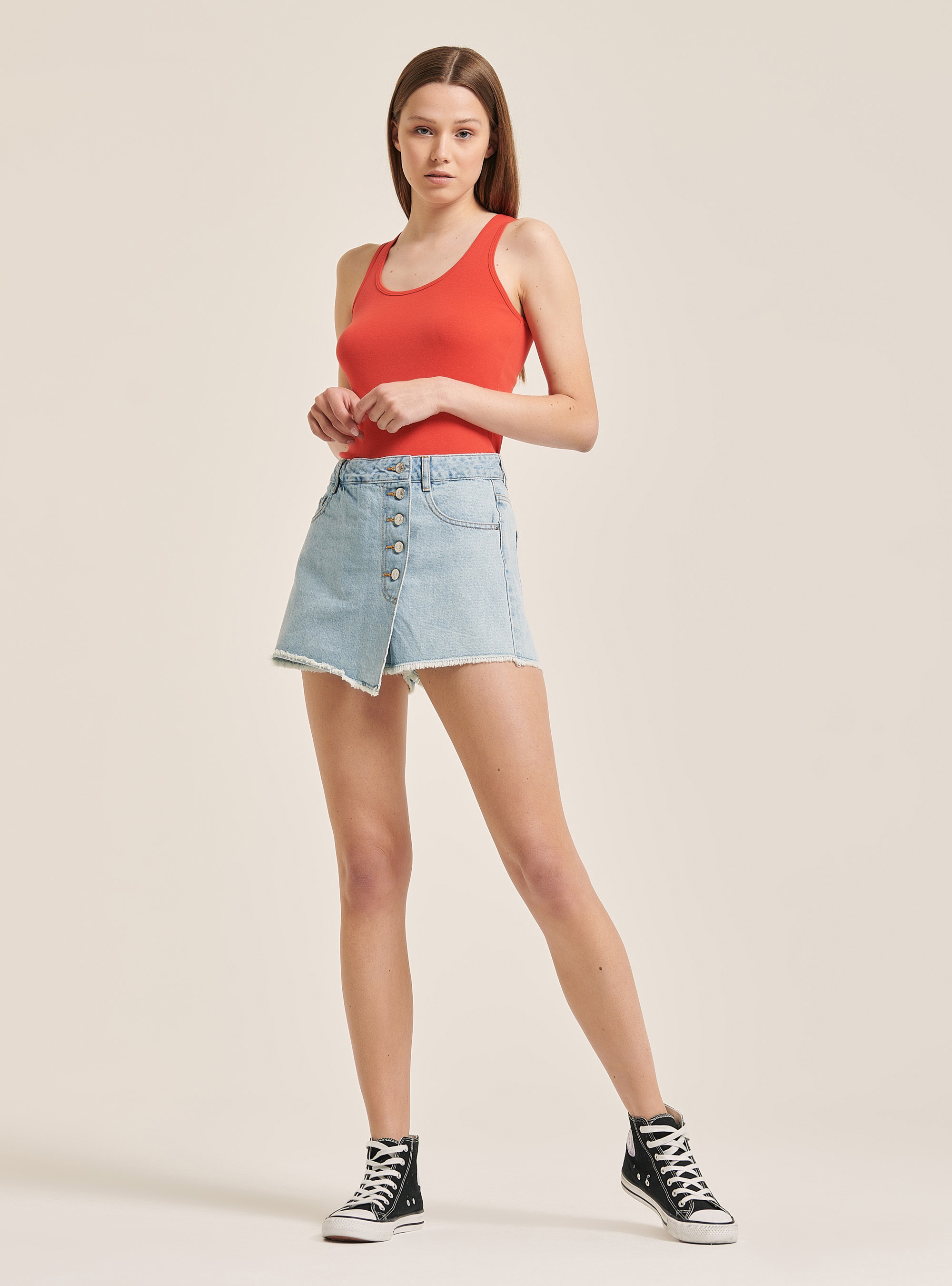 short denim with buttons, BLUE