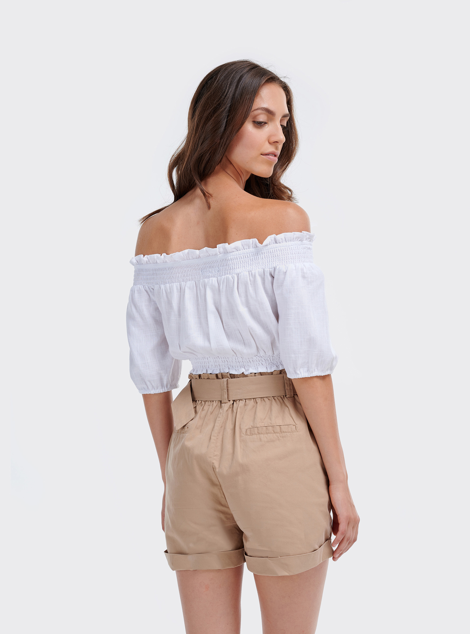 Blusa cropped con maniche a sbuffo, BIANCO