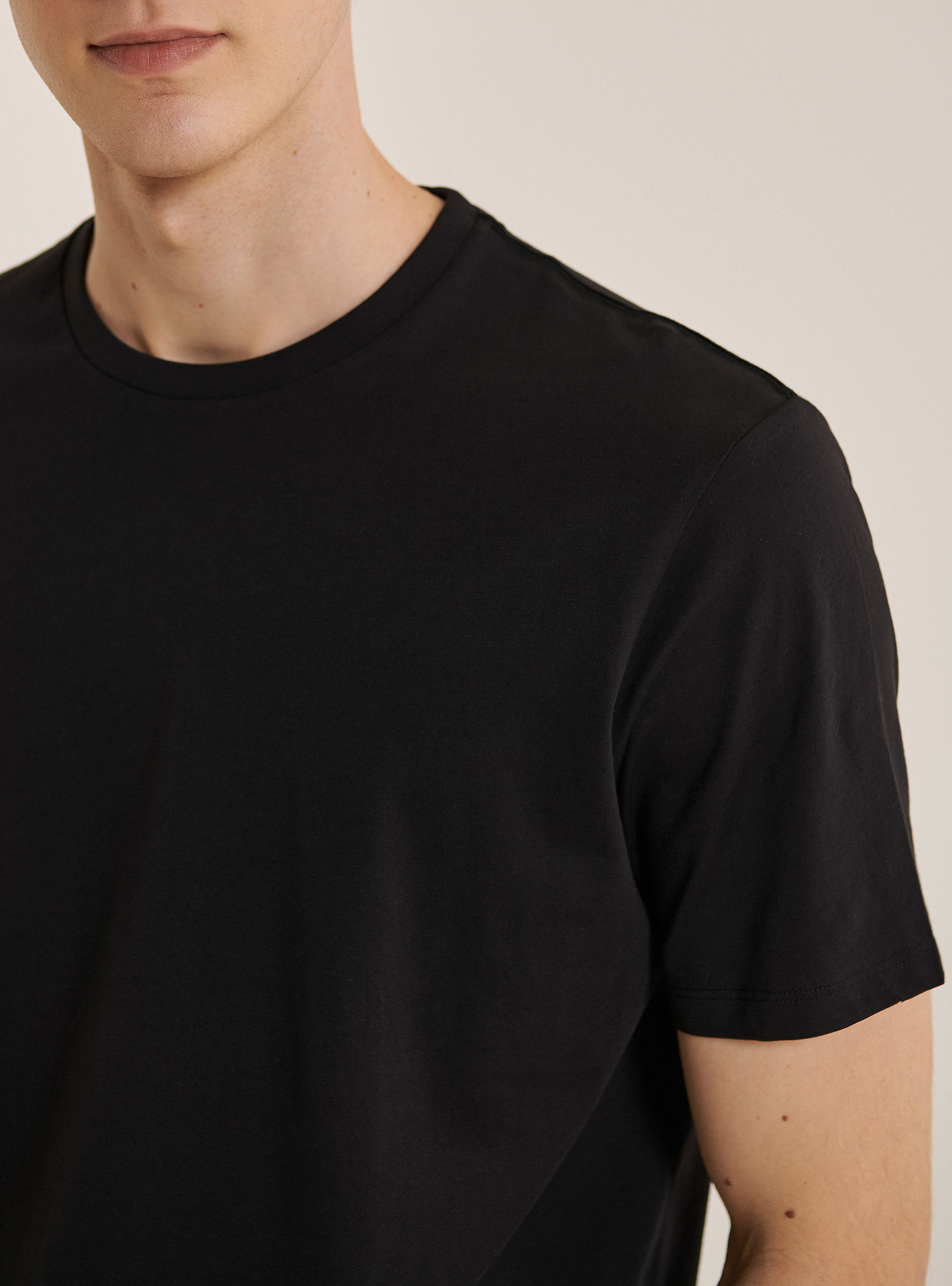 T-shirt en coton Pima sup&eacute;rieur, C101 BLACK