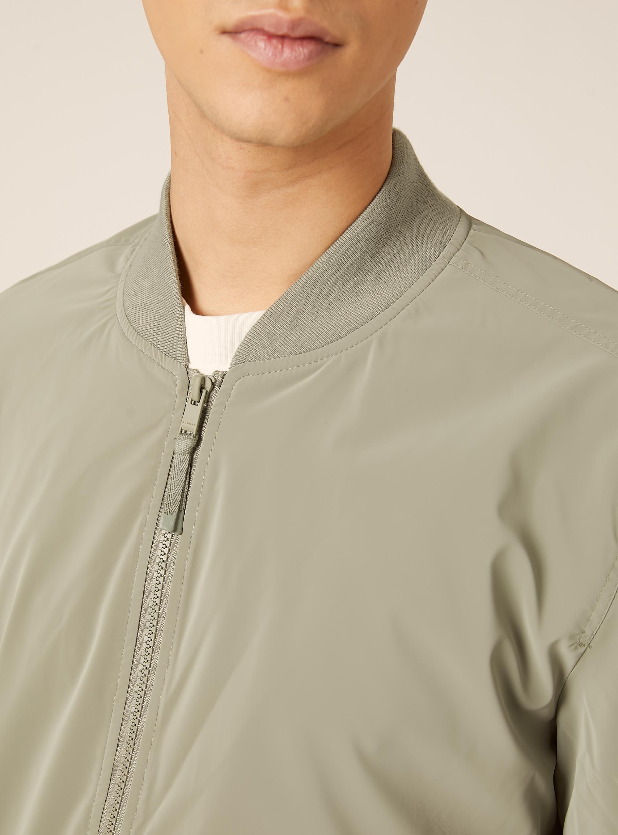 Bomber basico, SG3 SAGE LIGHT