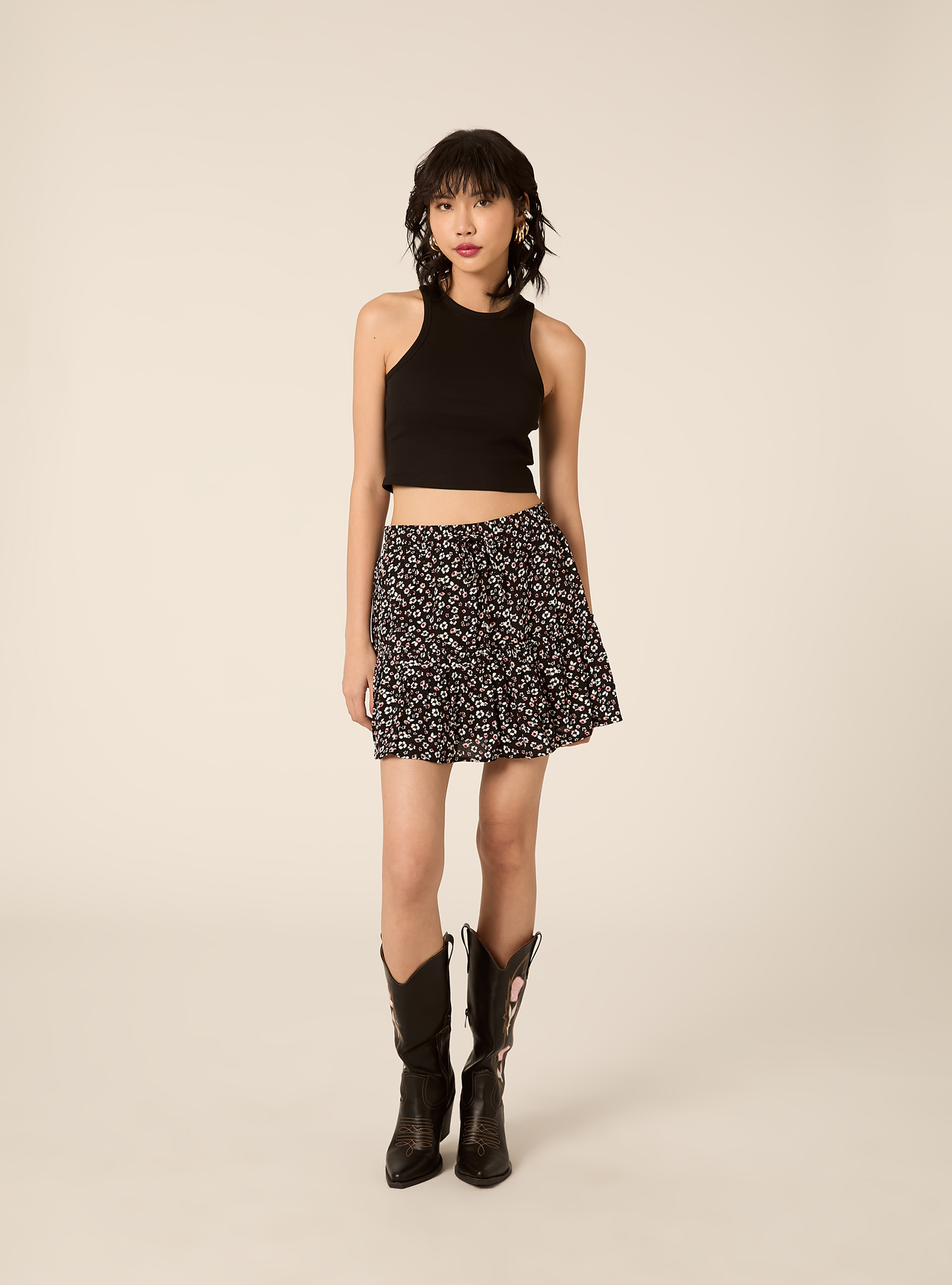 Gonna corta con fantasia floreale, BK1 BLACK