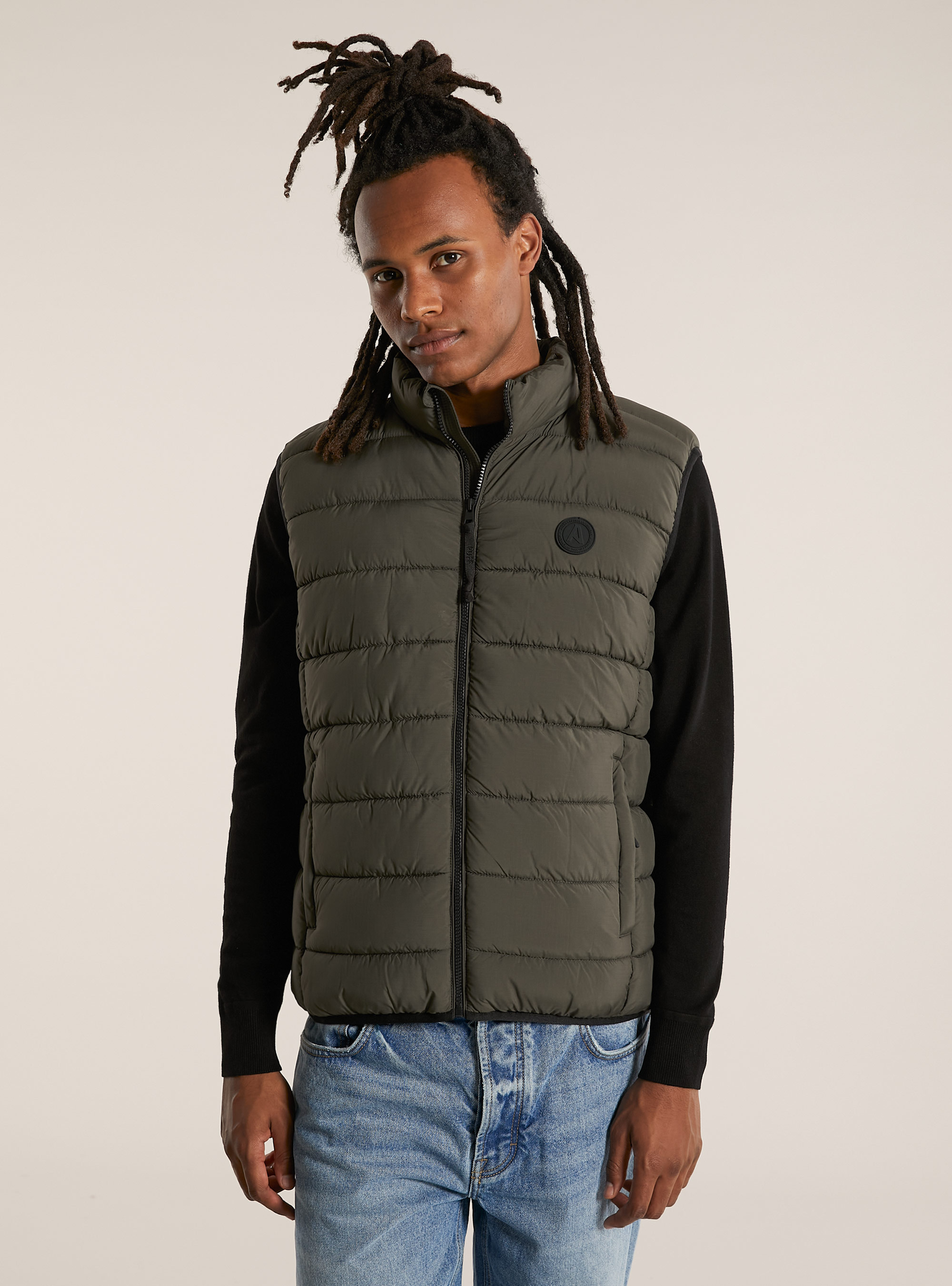 Padded sleeveless jacket, KY1 KAKY DARK