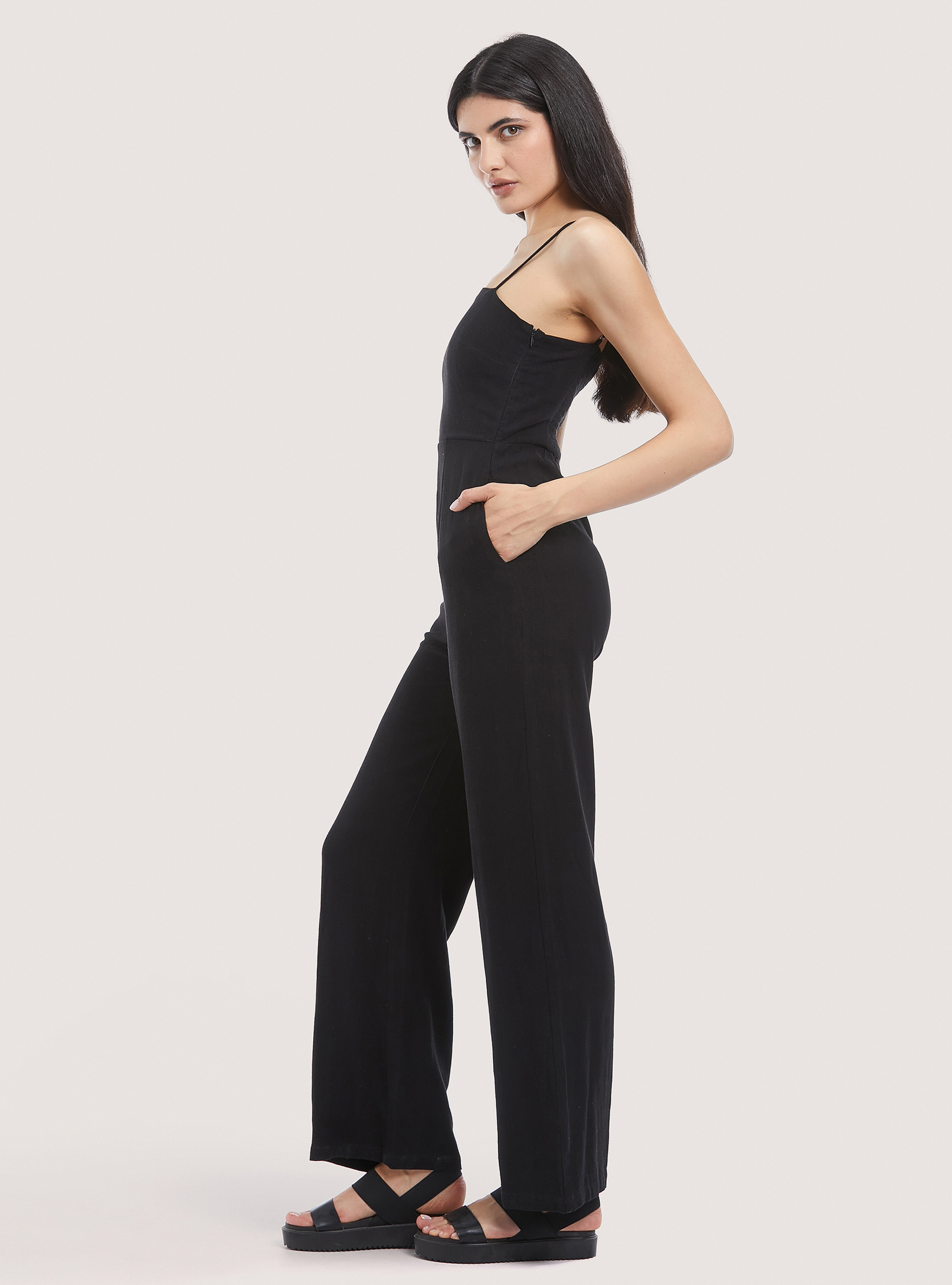 Linen-blend jumpsuit with braces, BLACK