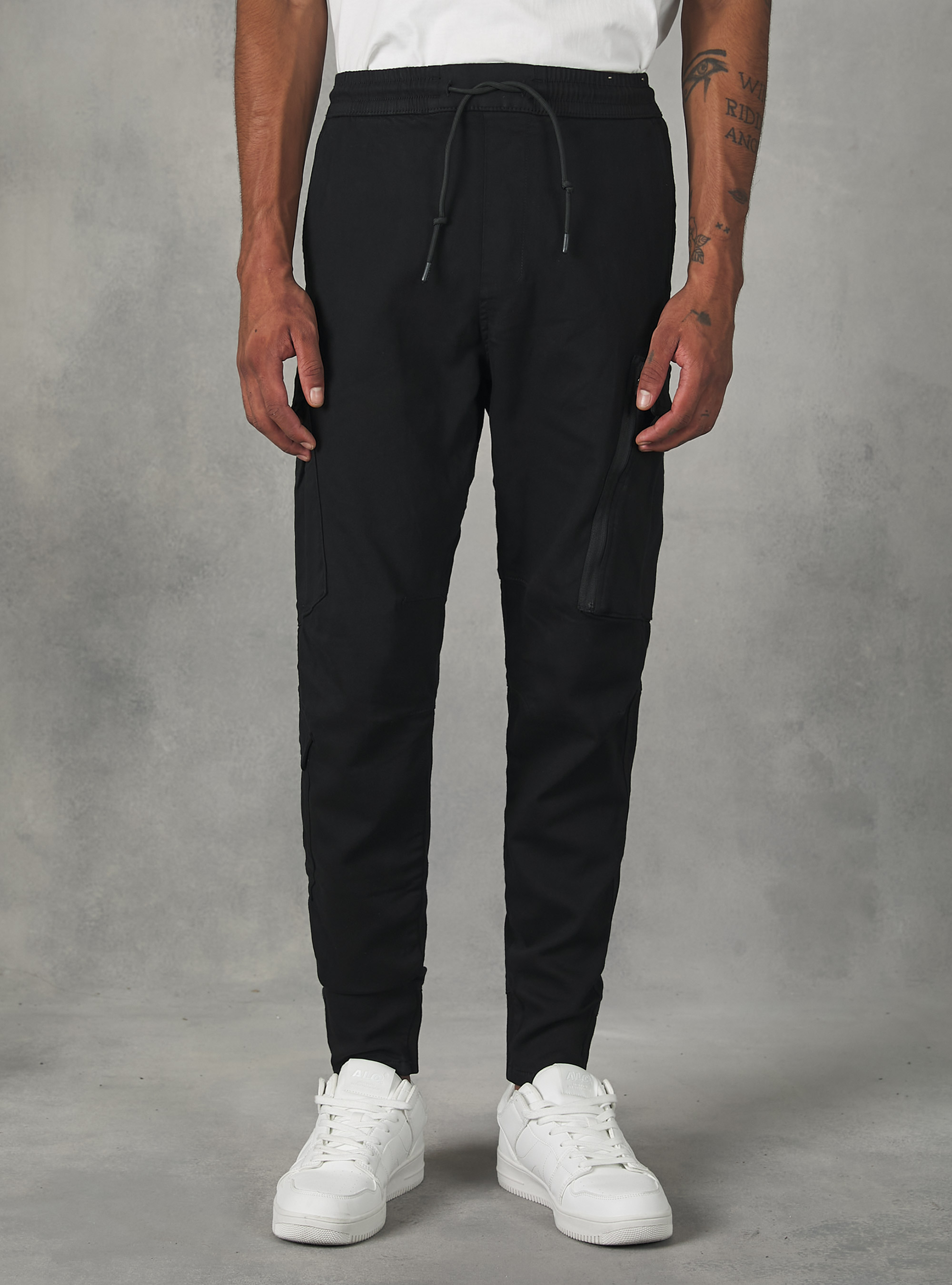 Jogger trousers with large pockets, BK1 BLACK