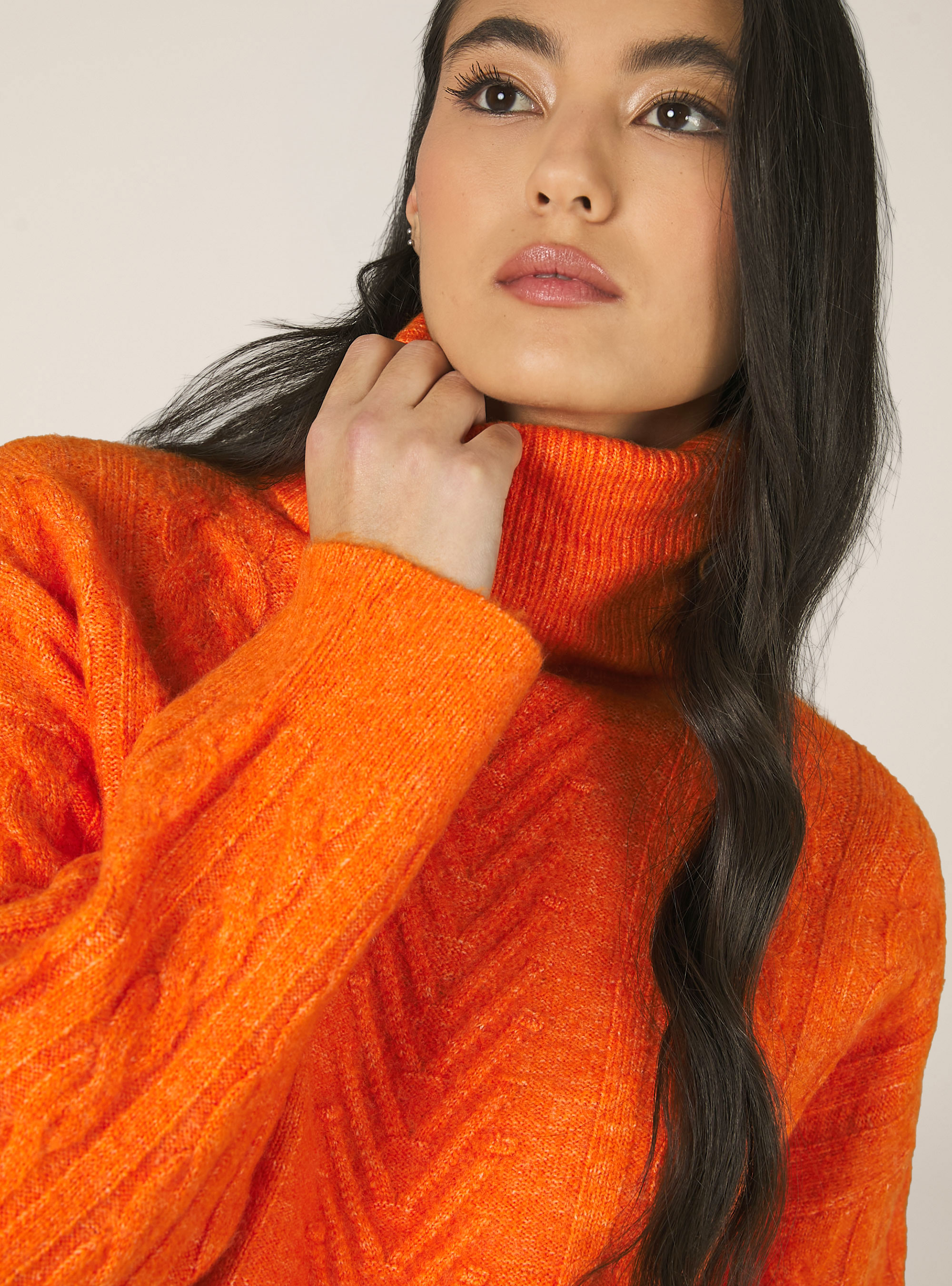 Cropped turtleneck pullover, OR2 ORANGE MED.