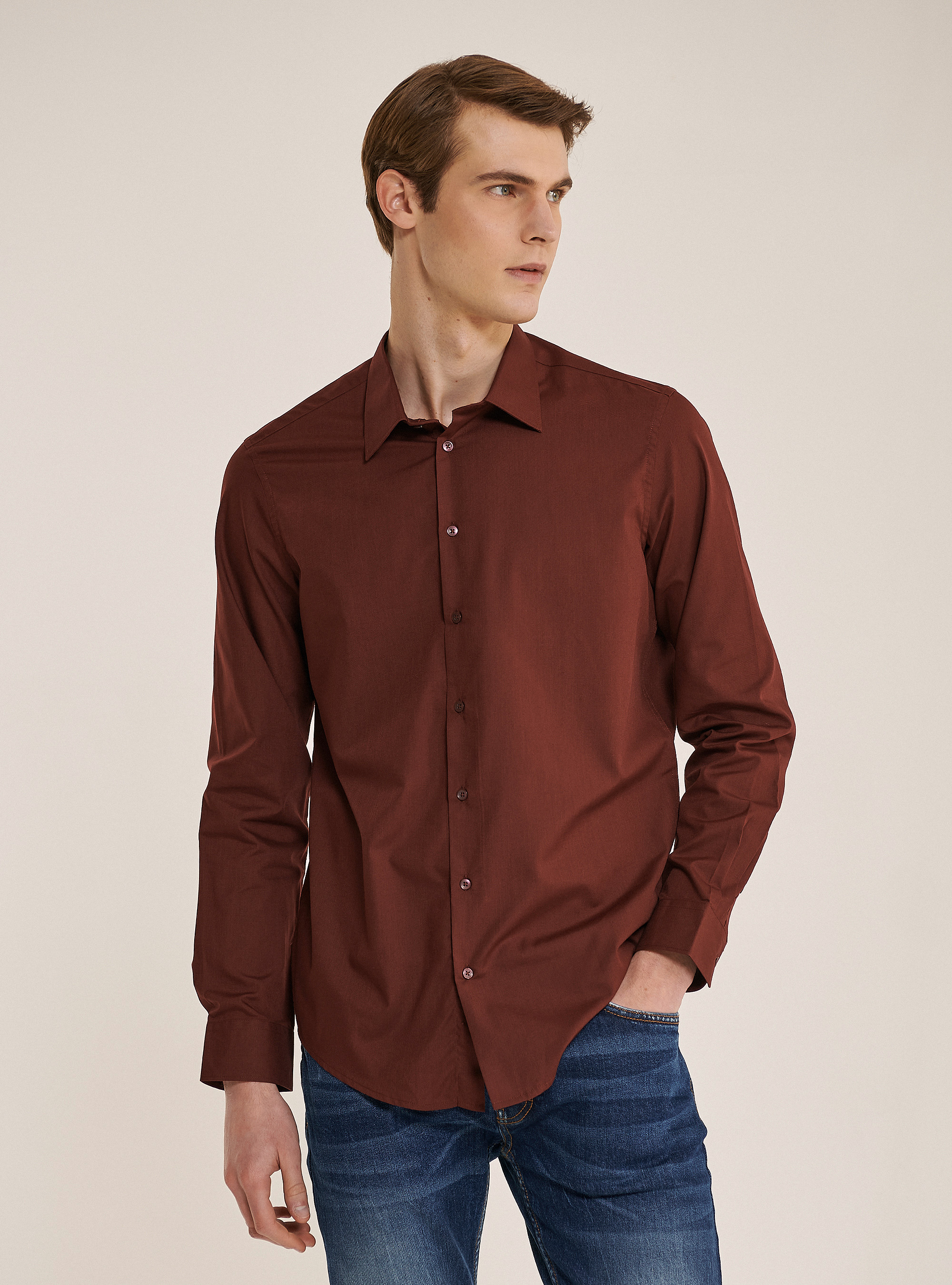 Camicia a manica lunga in tinta unita, BORDEAUX
