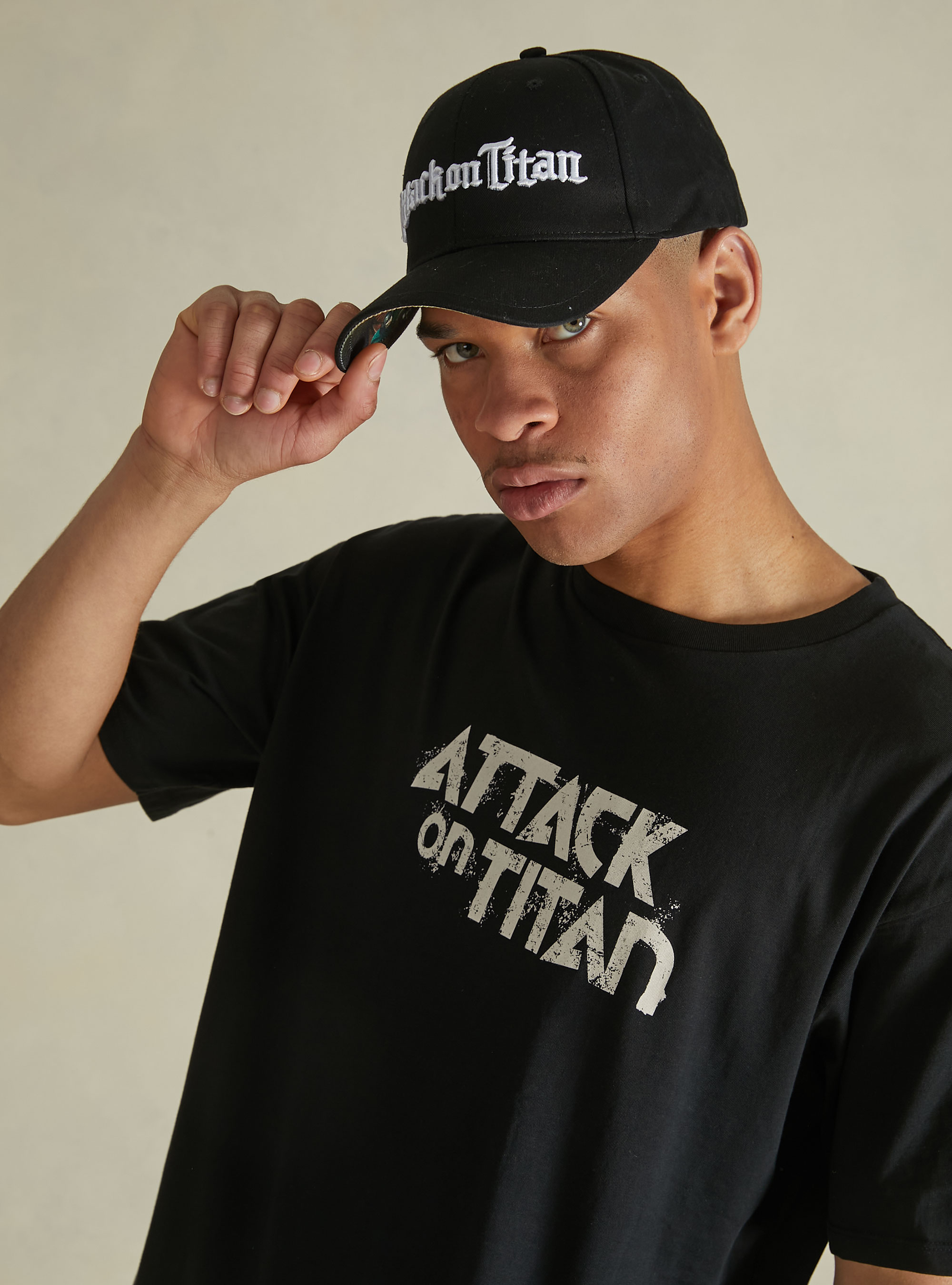 Camiseta Attack on Titan / Alcott, BK1 BLACK