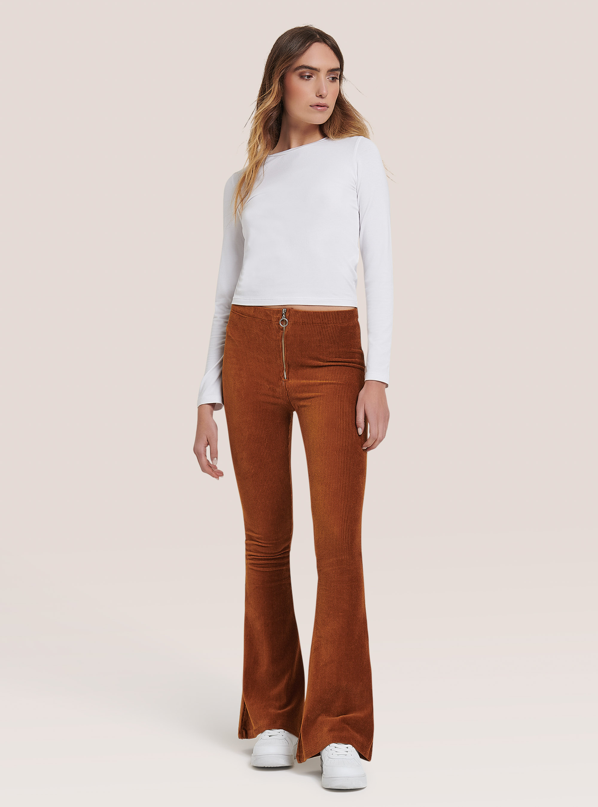 Pantaloni in velluto a costine kick flare, CAMELLO