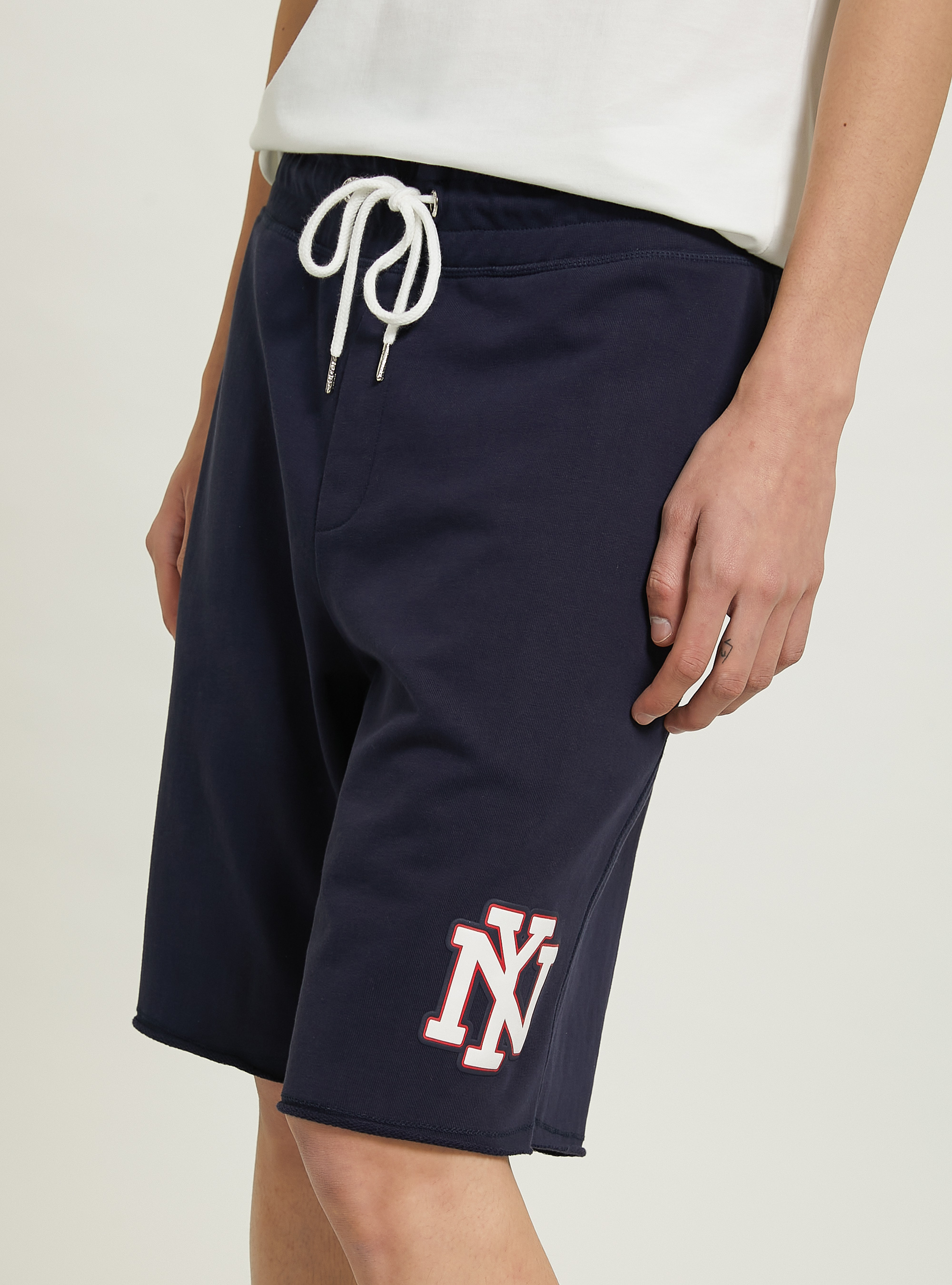 Bermuda de felpa con parche, C2306 BLU