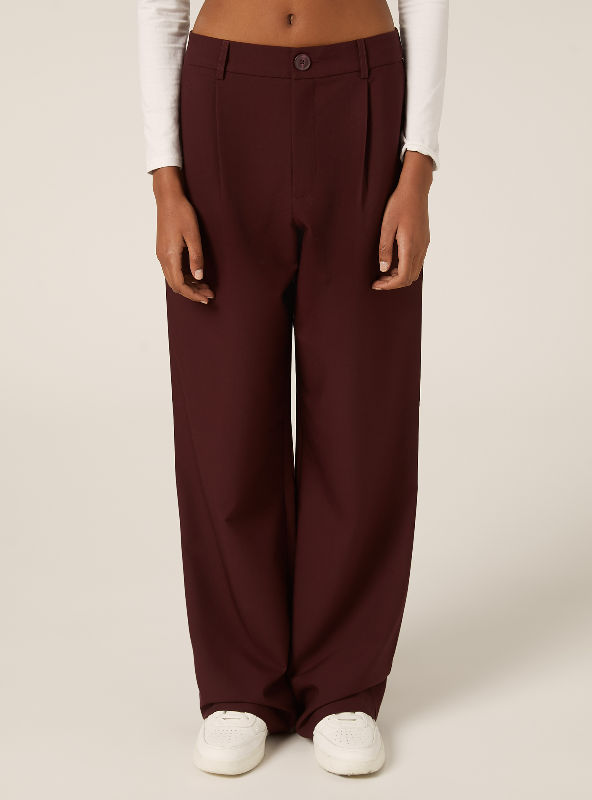 Tailored trousers with pleats, BO2 BORDEAUX MEDIUM