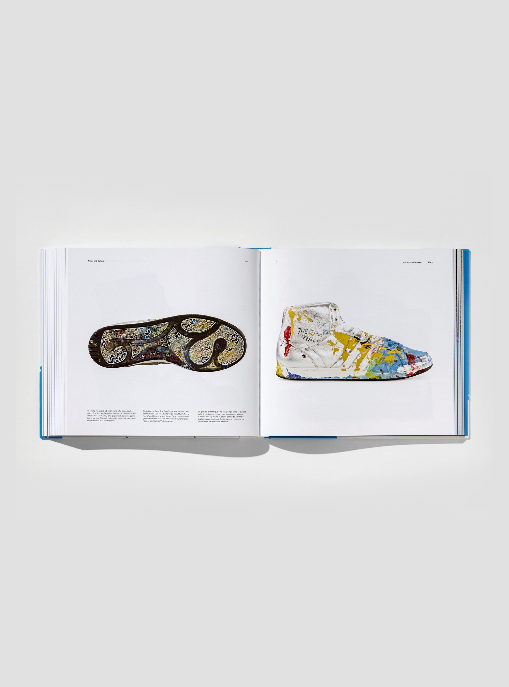 Livre ''The adidas Archive. The Footwear Collection. 40th Ed.'', UNICO