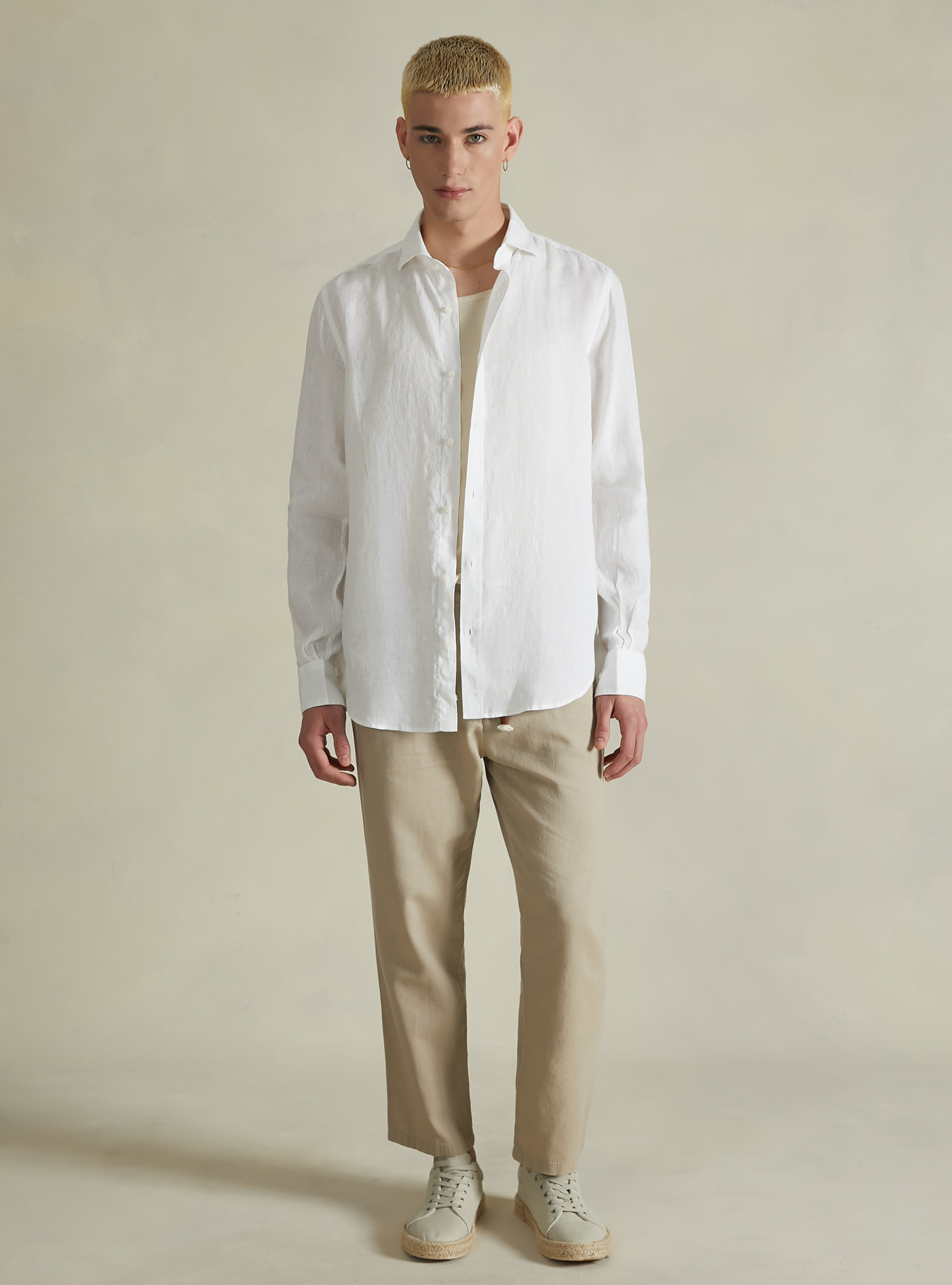 Camicia in puro lino a maniche lunghe, WH3 WHITE