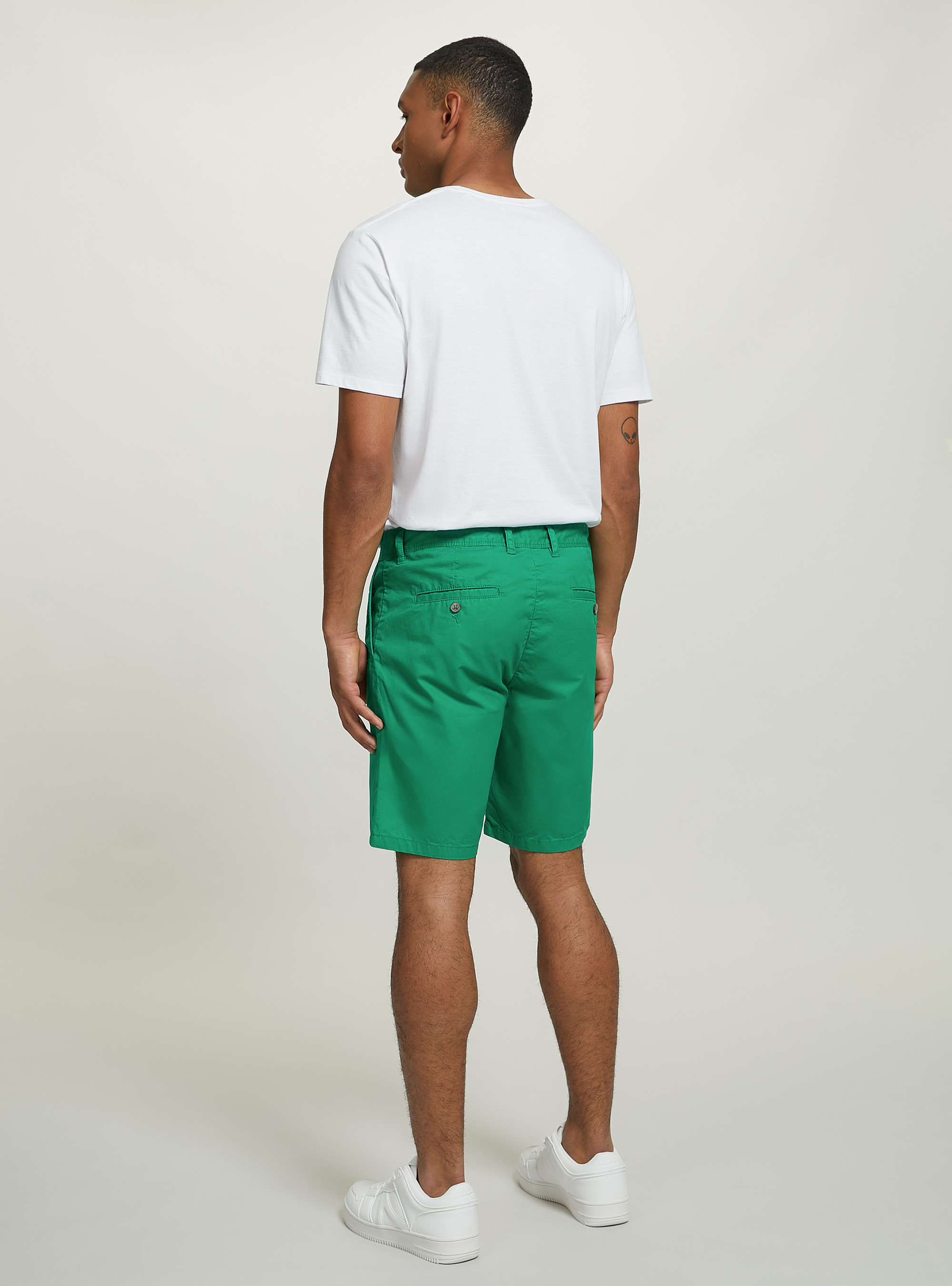 Plain twill Bermuda shorts, C607 GREEN