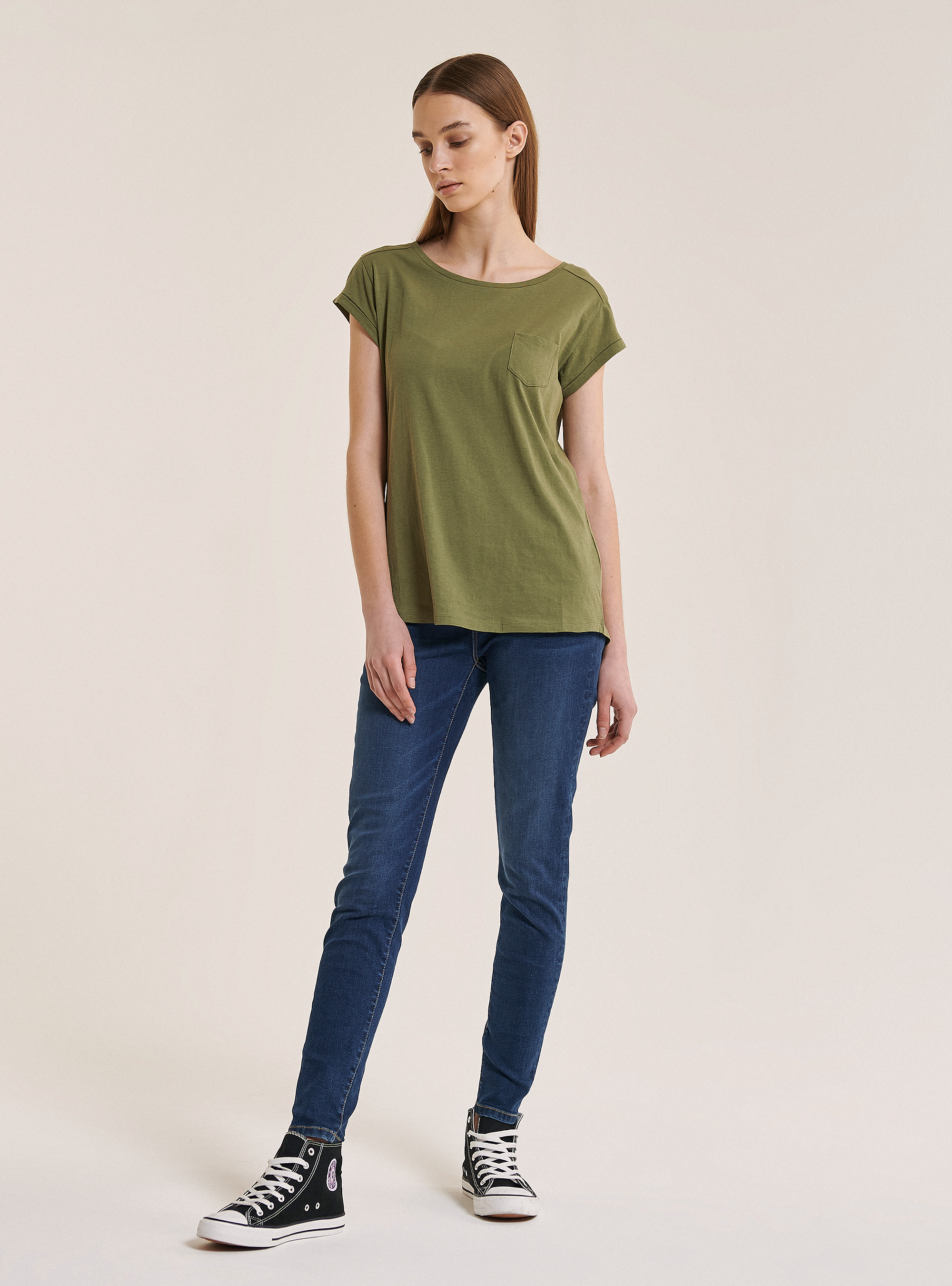 Maglietta essential con taschino in cotone, C0606 KAKY