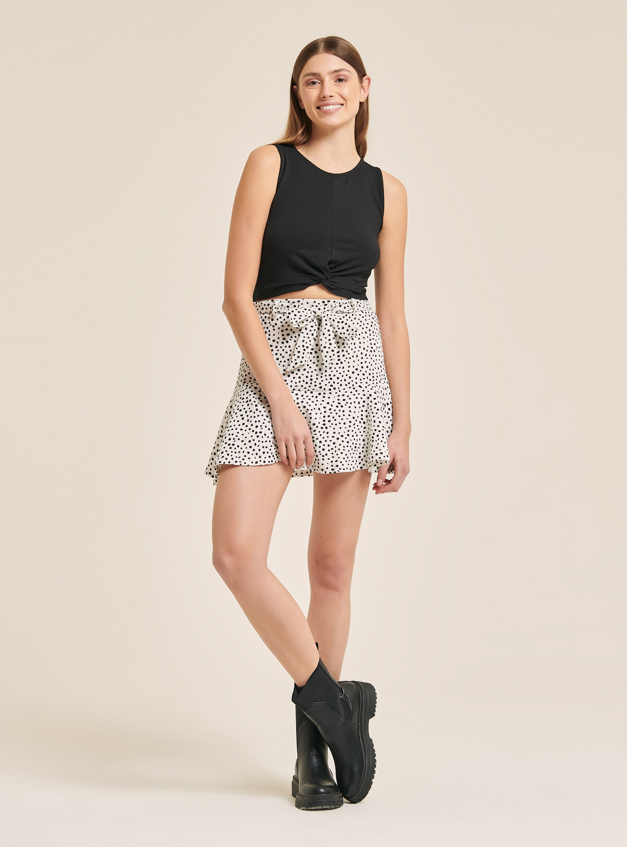 Basic tank top with knot in cotton, BLACK