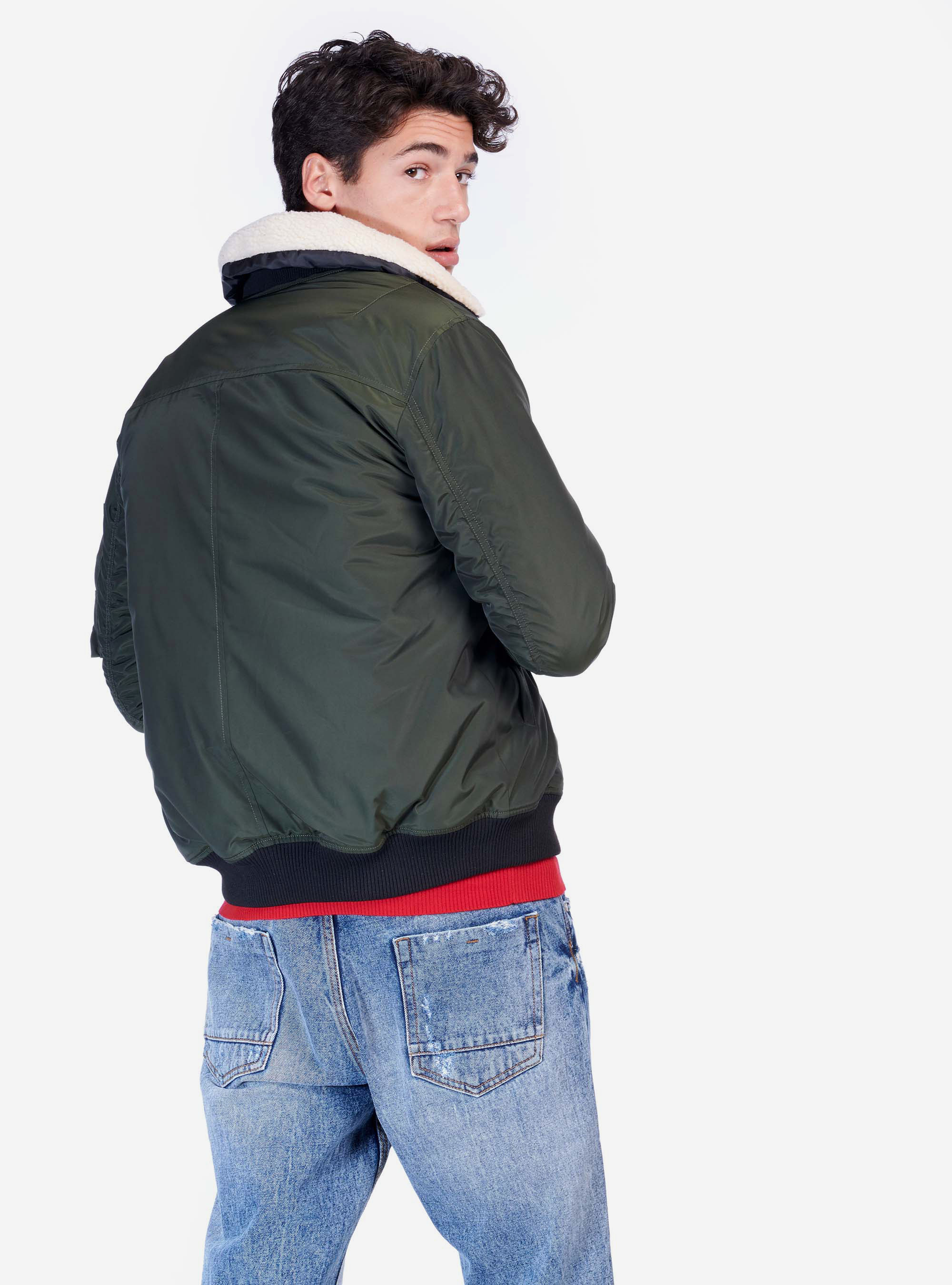 Veste col en fourrure et poche sur la manche, C6677 KAKY