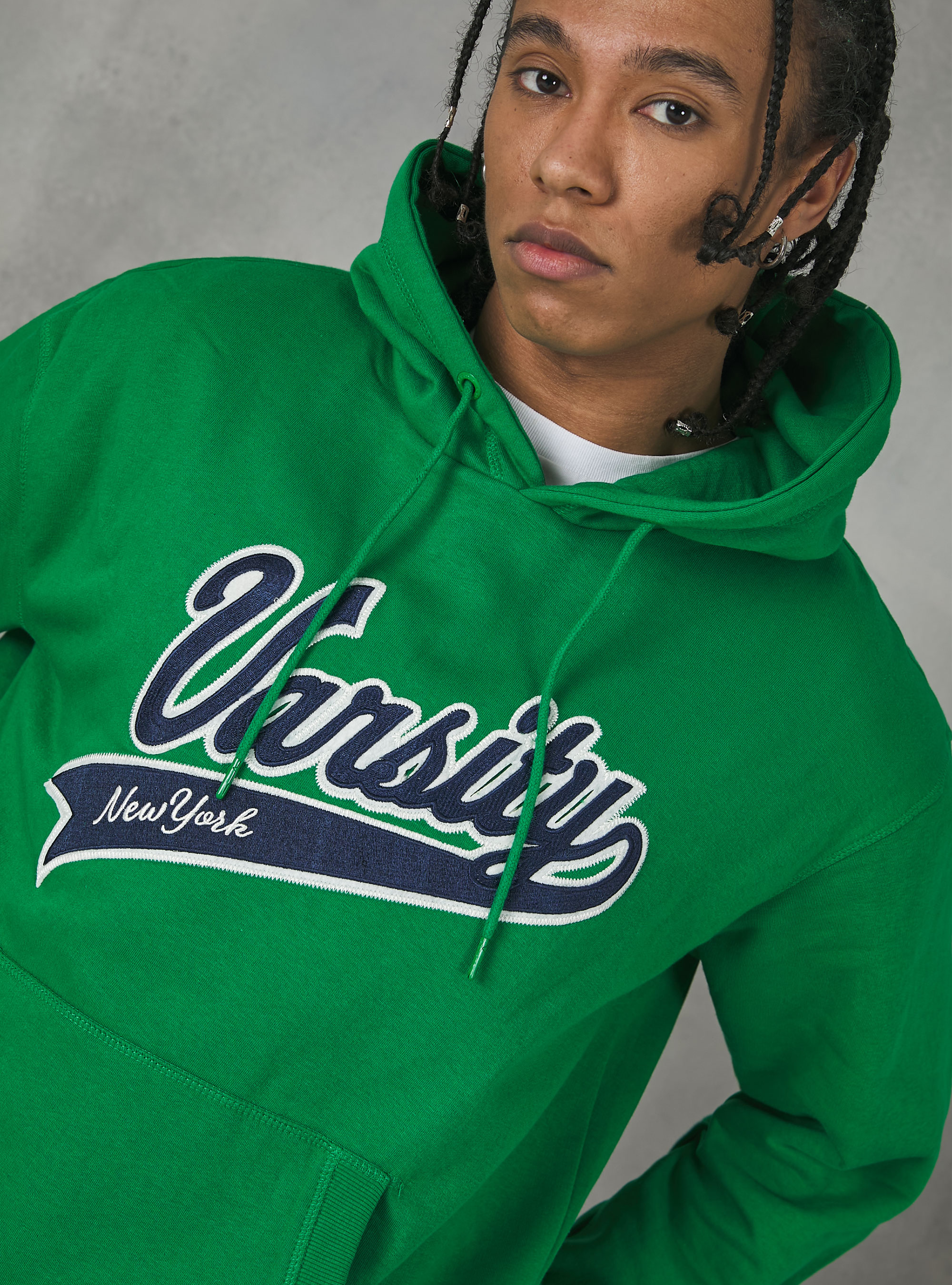 Hoodie with college patch, GN2 GREEN MEDIUM
