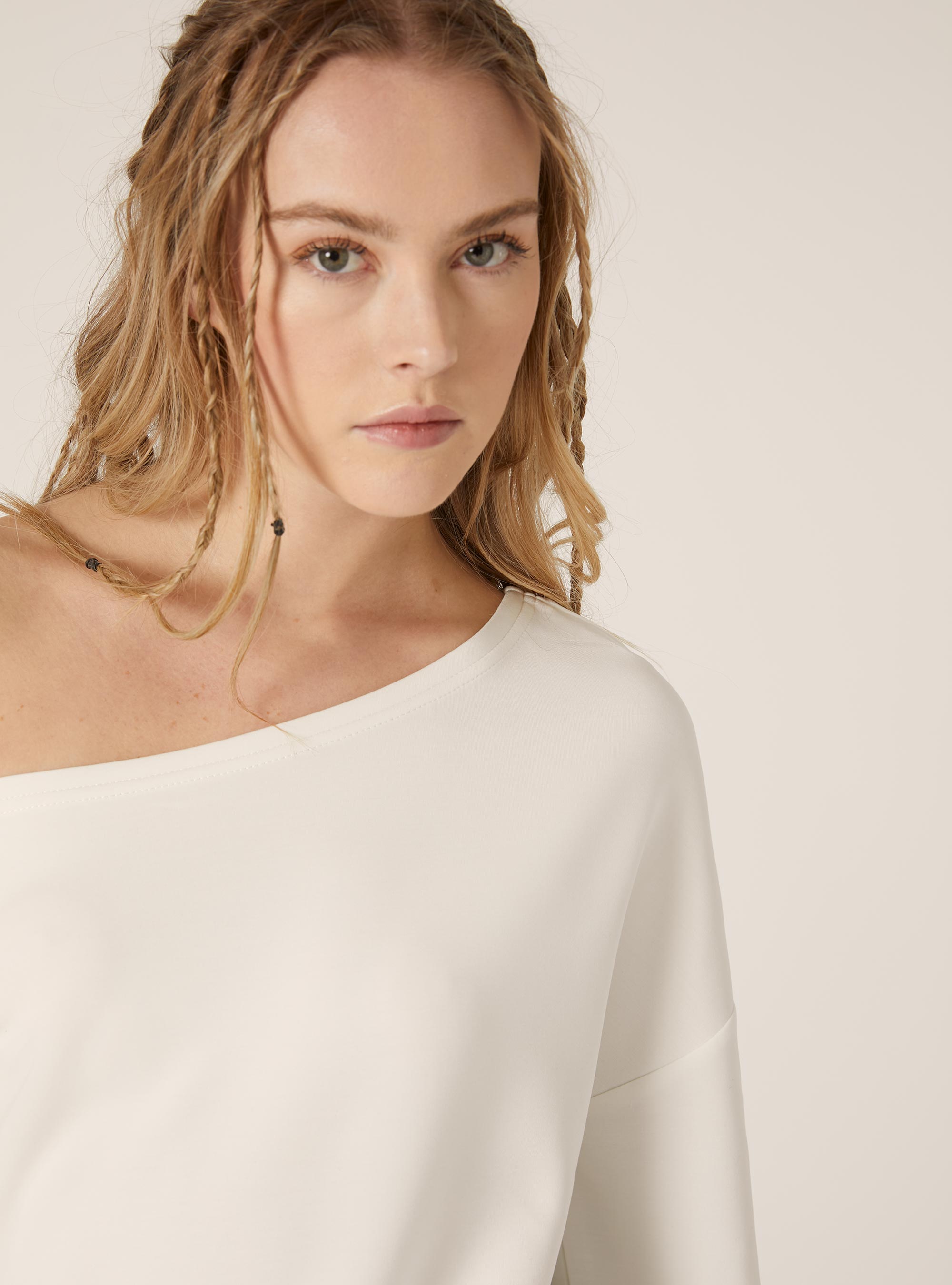 Soft touch asymmetric sweatshirt, WH2 WHITE