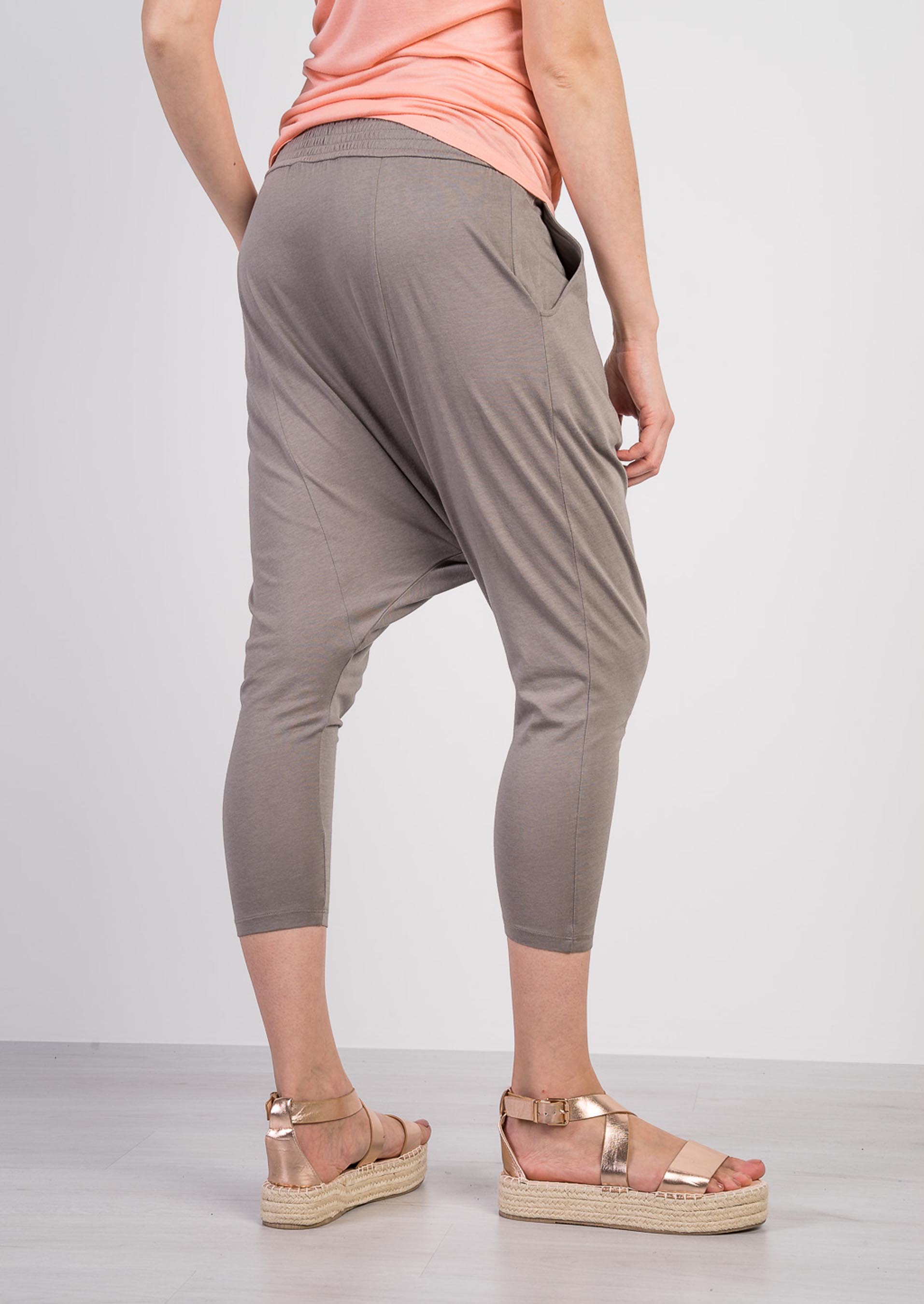 Low-rise trousers, C0571 L. BROWN