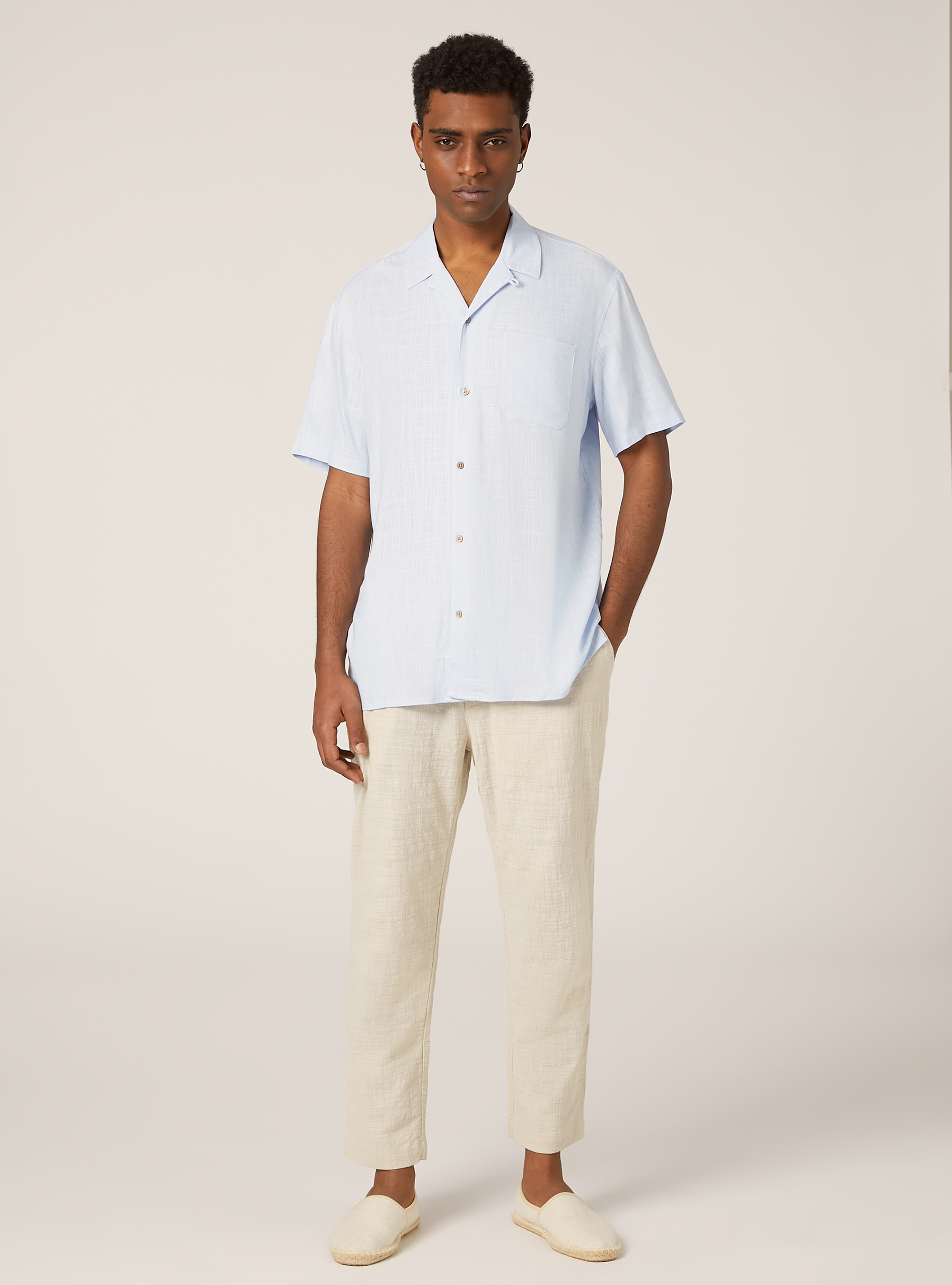 Hemd aus Leinenmischung mit Bowlingkragen, AZ2 AZURE MEDIUM