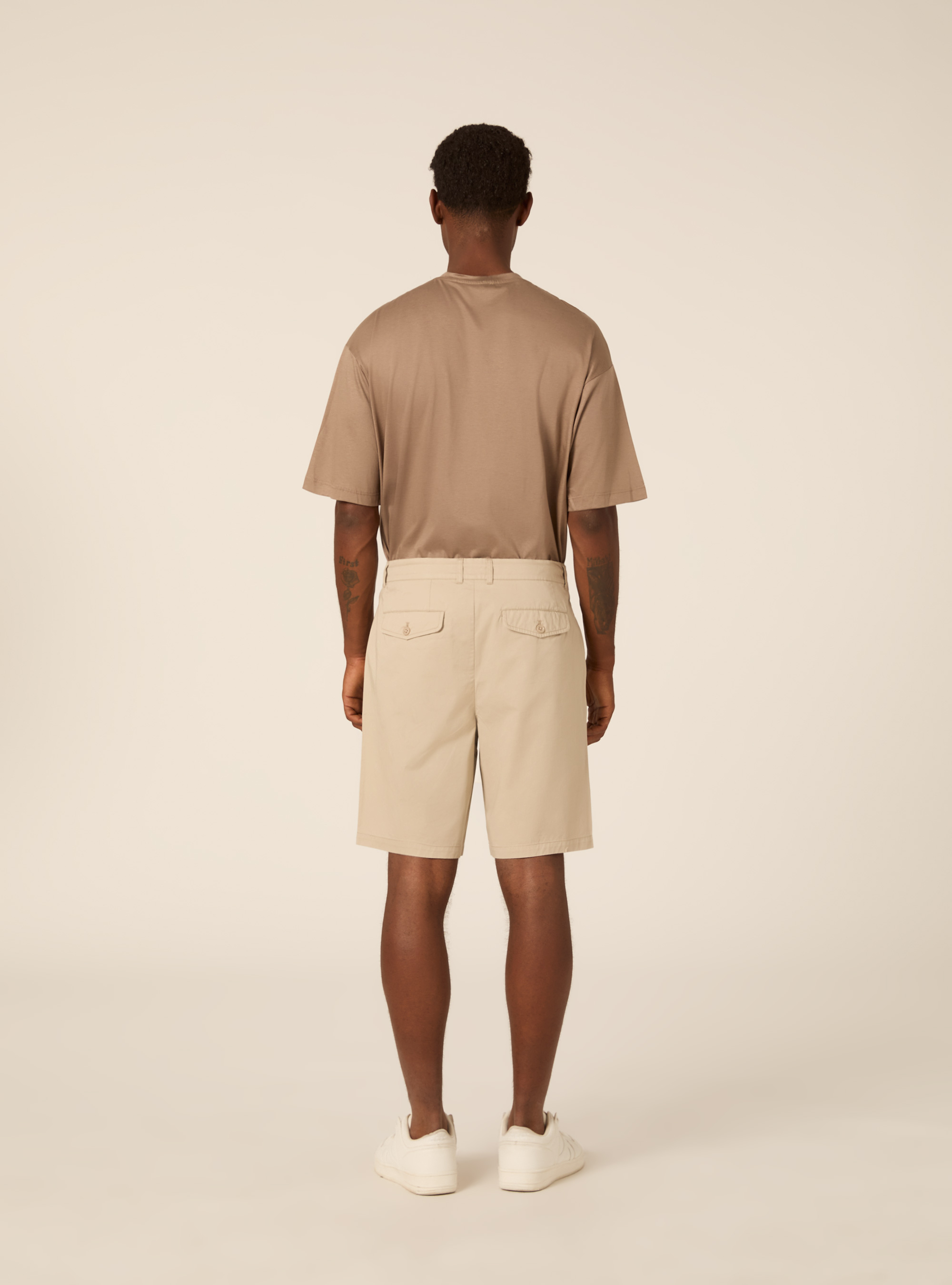 Bermuda Chino Coupe Regular Fit &agrave; Pinces, BG2 BEIGE MEDIUM