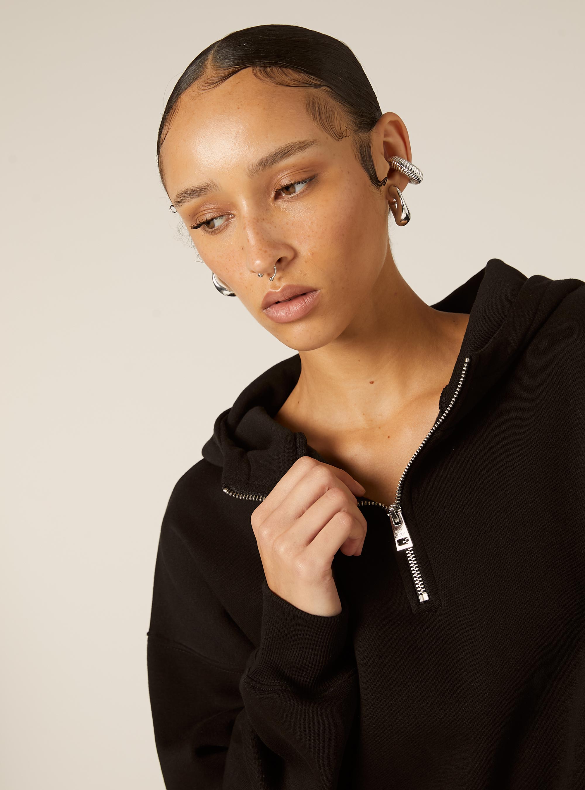 Boxy fit sweatshirt with half zip, BK1 BLACK