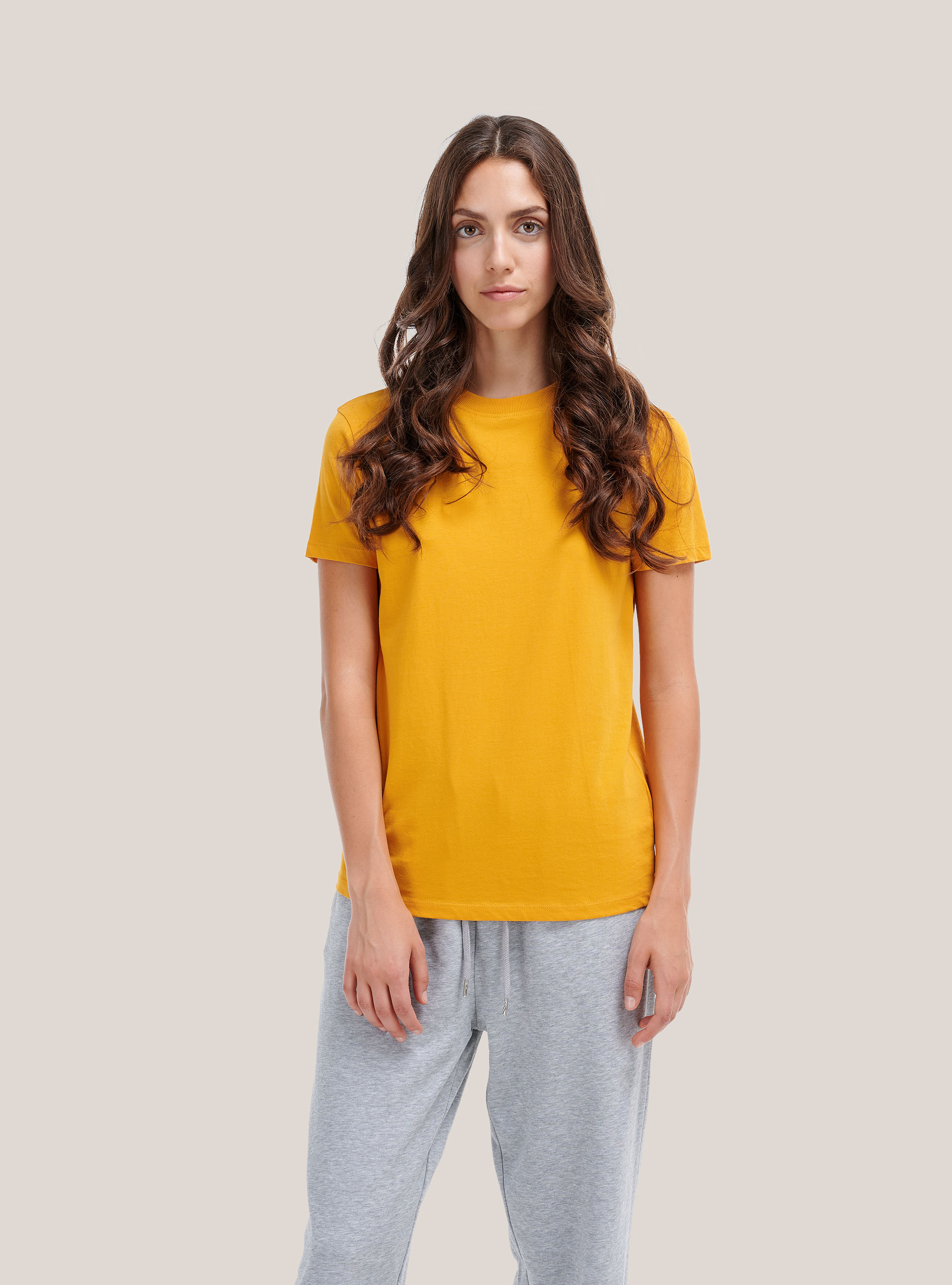 Maglietta tinta unita essential in cotone combed, C719 SENAPE