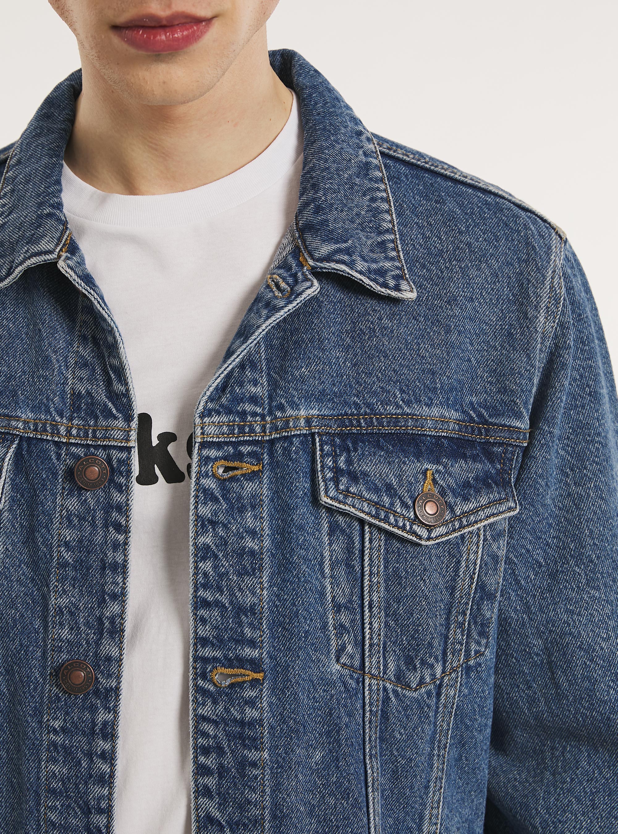 Giubbotto in denim regular fit, D003 MEDIUM BLUE