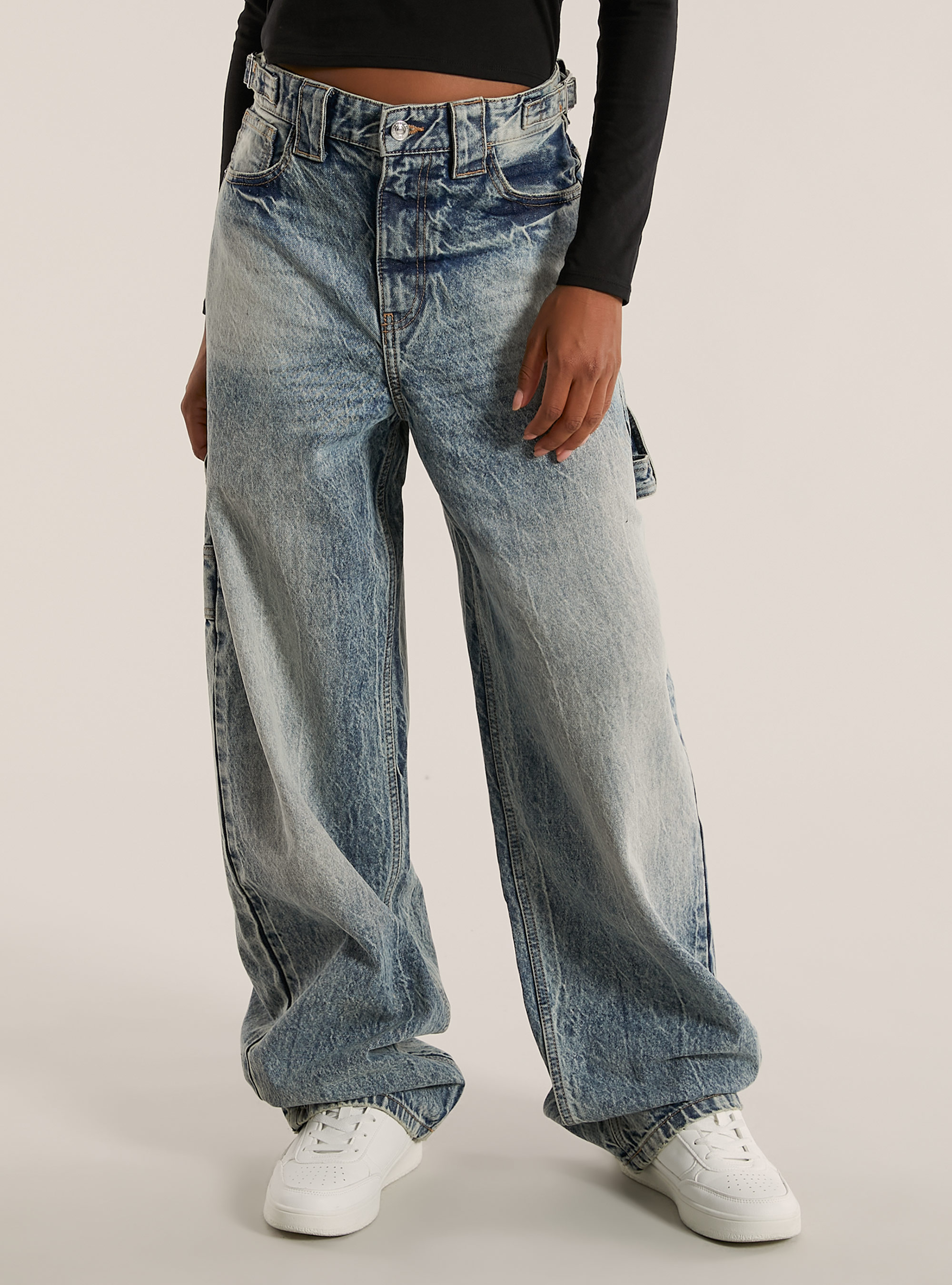 Carpenter balloon jeans with adjustable waist