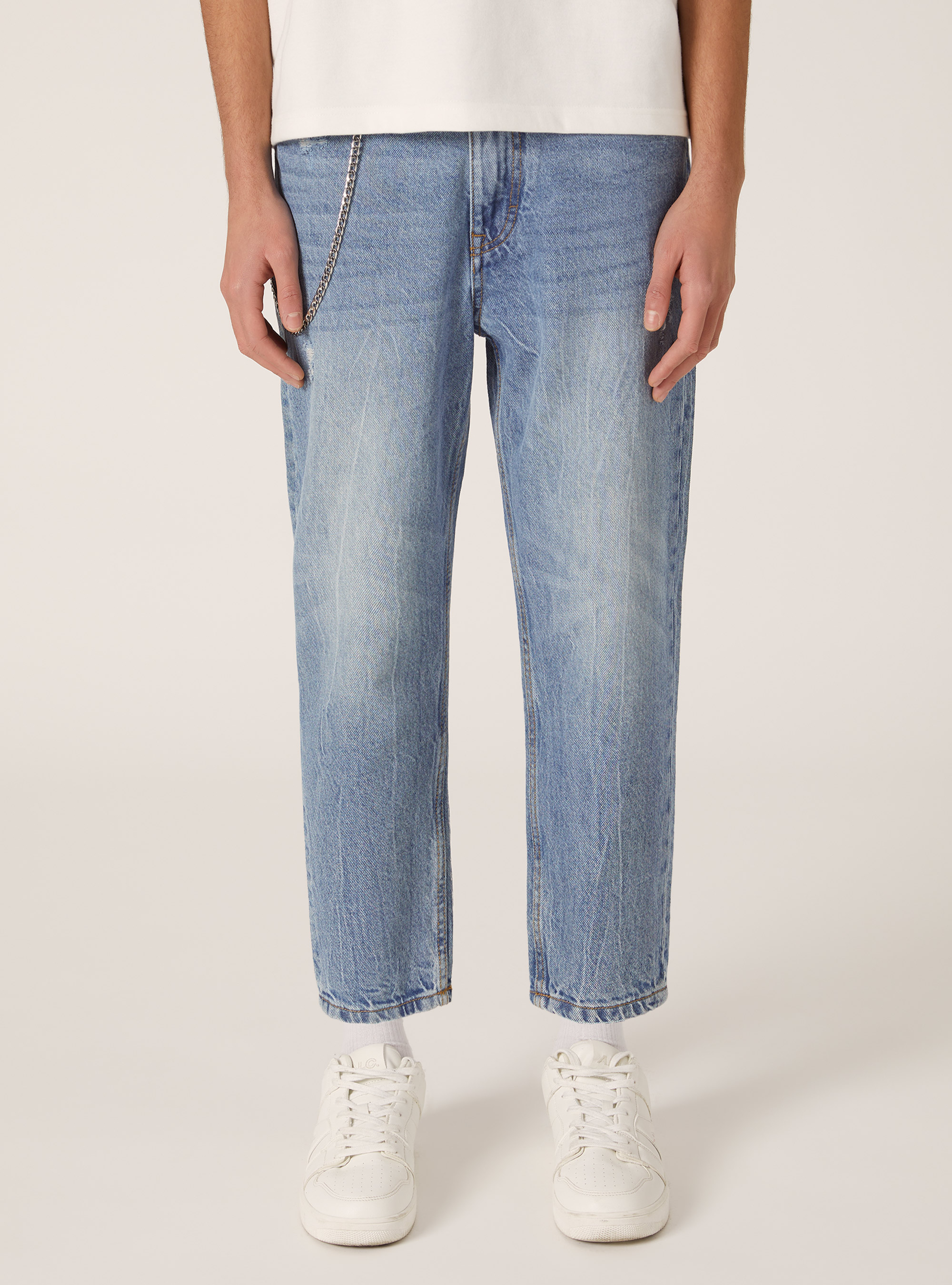 Jeans à coupe décontractée, D004 MEDIUM LIGHT BLUE