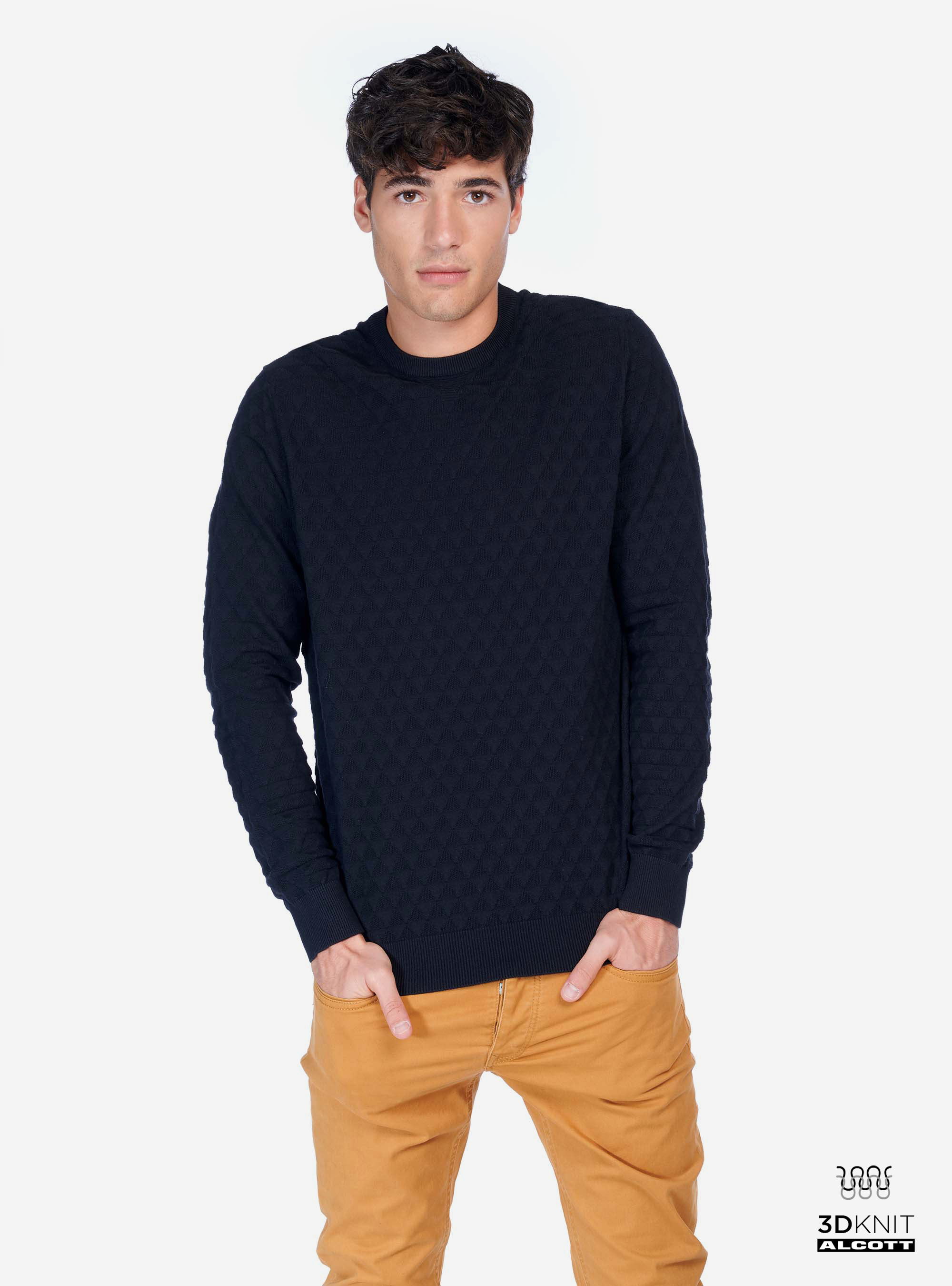 BASIC PULLOVER, BLACK