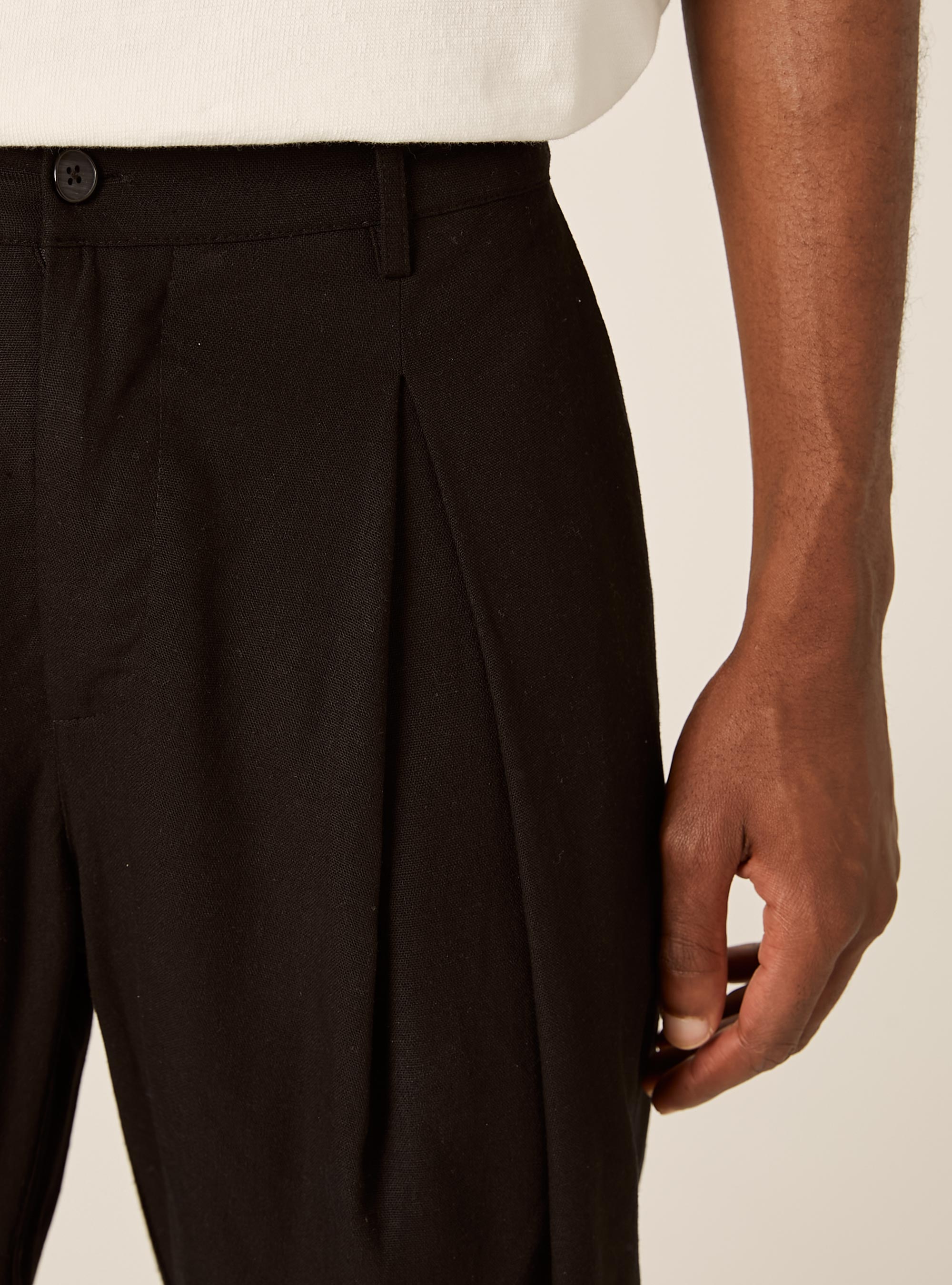 Pantaloni una pince in misto lino, BK1 BLACK