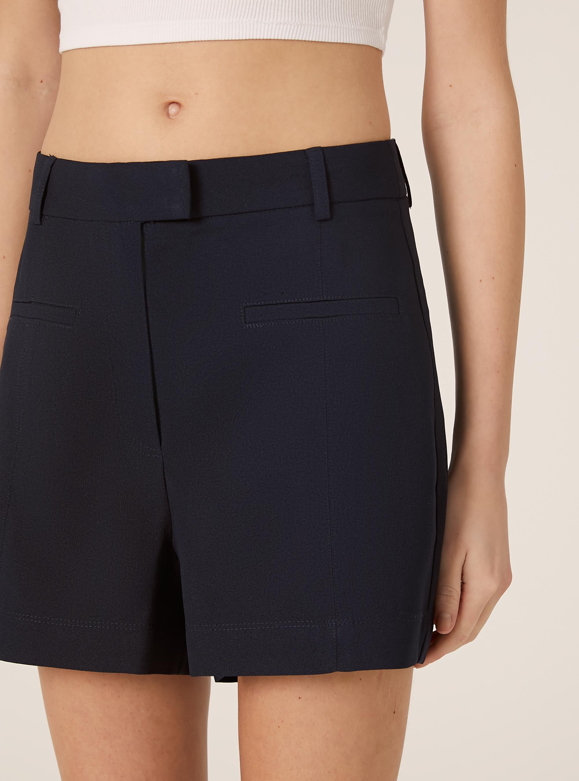 Shorts in crepe in tinta unita, NA2 NAVY MEDIUM