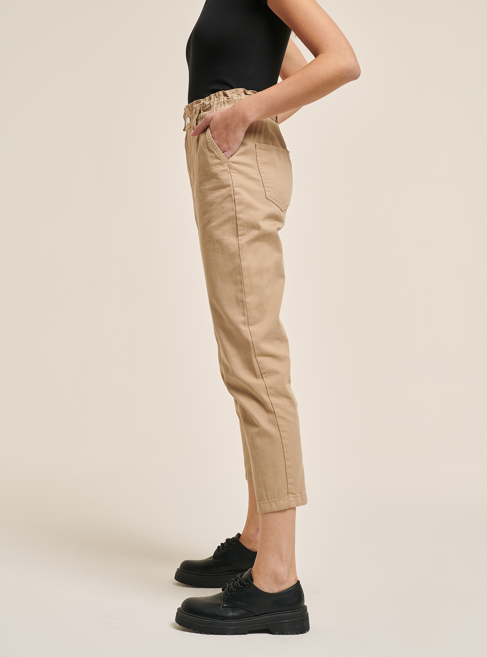 Pantalones anchos de algod&oacute;n, BEIS